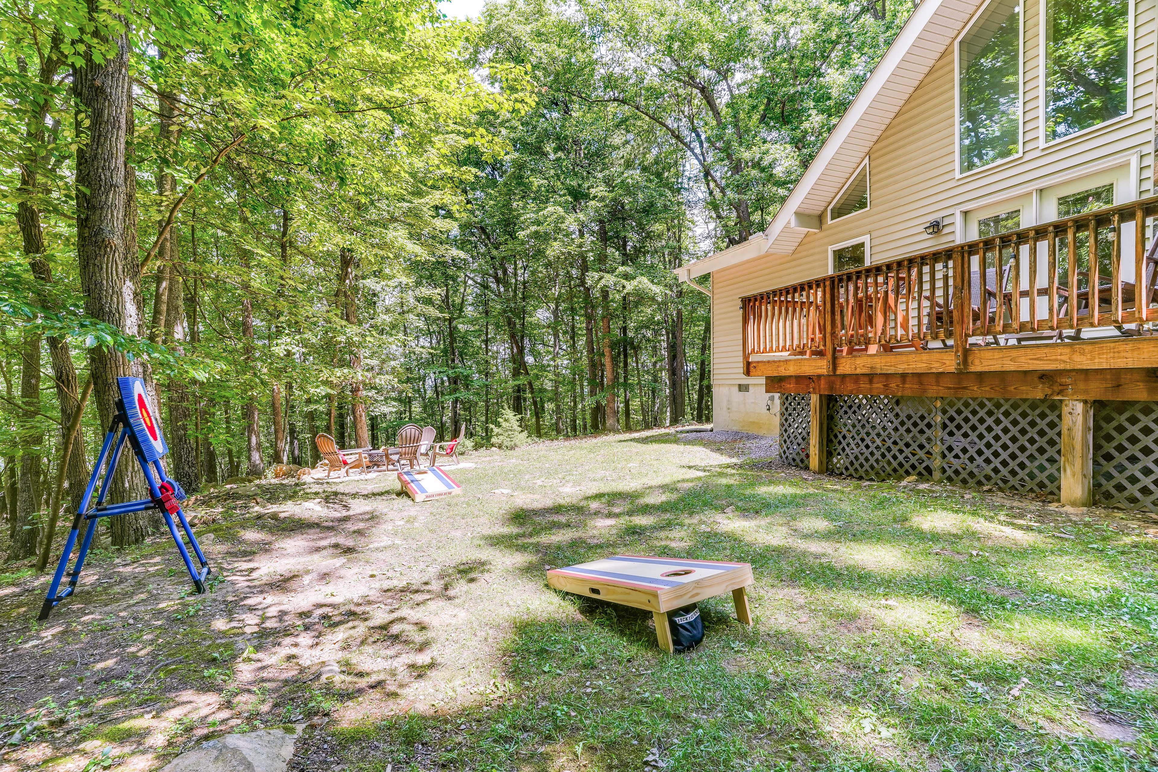 Private Yard | Cornhole | Yard Games | Fire Pit