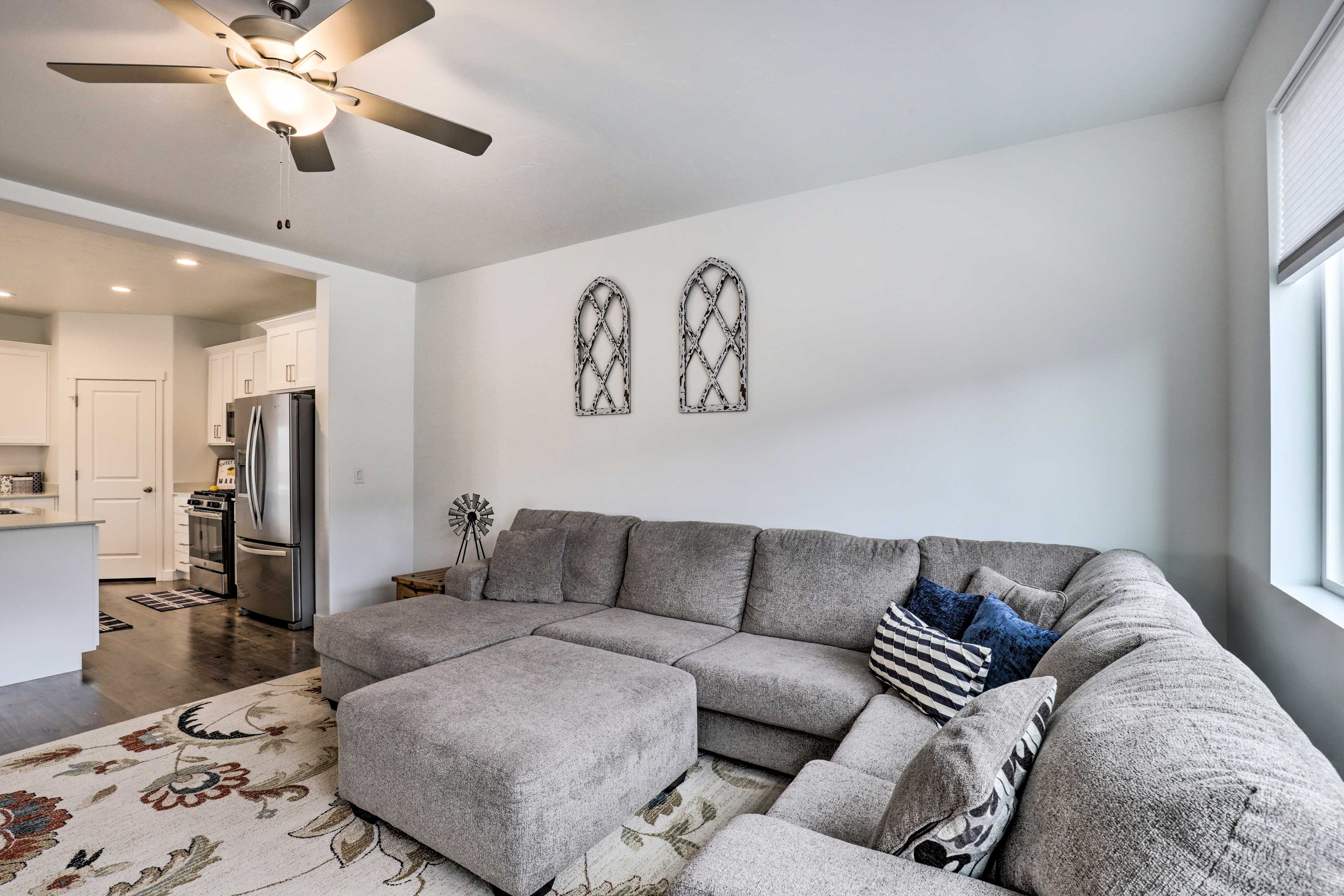 Living Room | Free WiFi