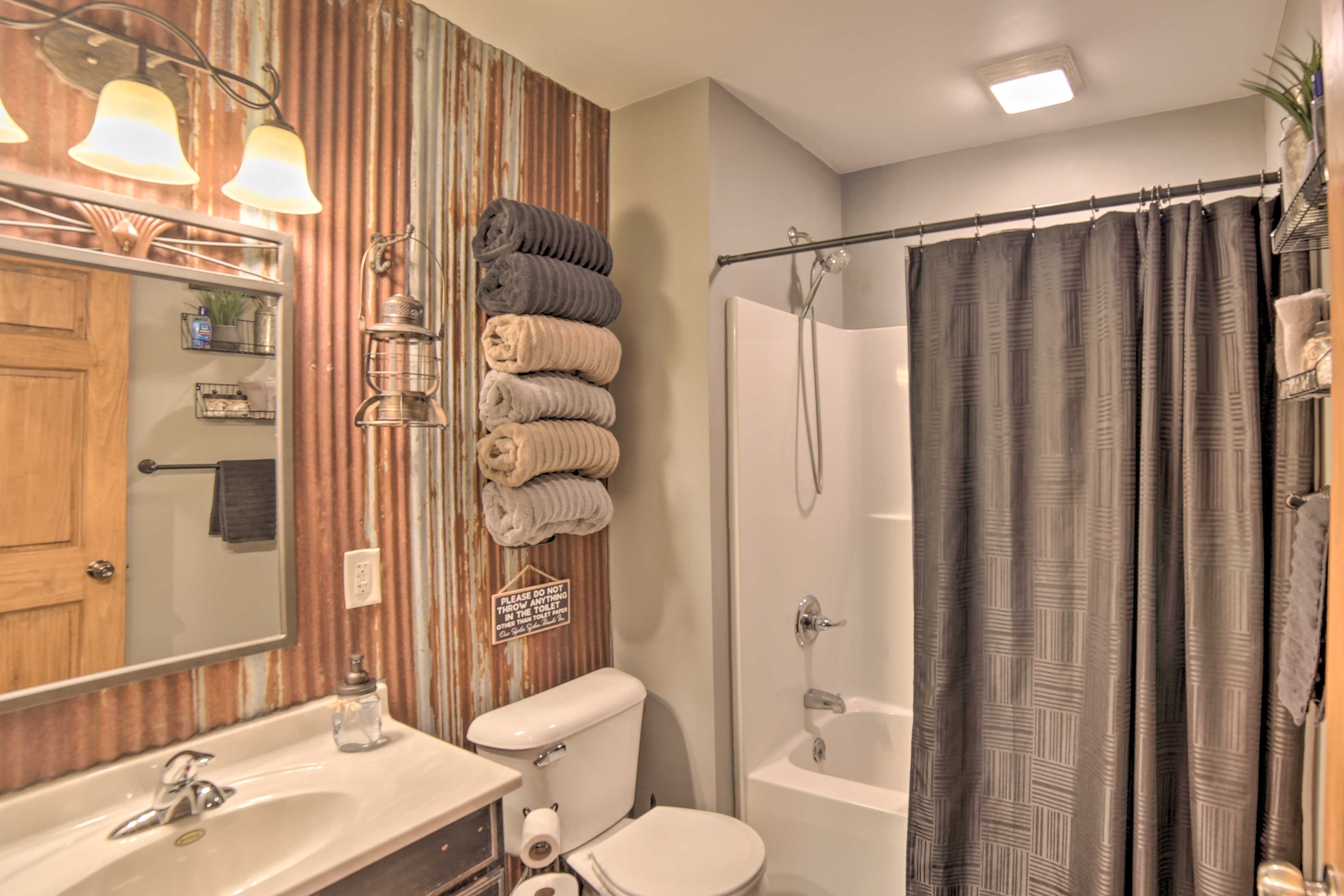 Full Bathroom