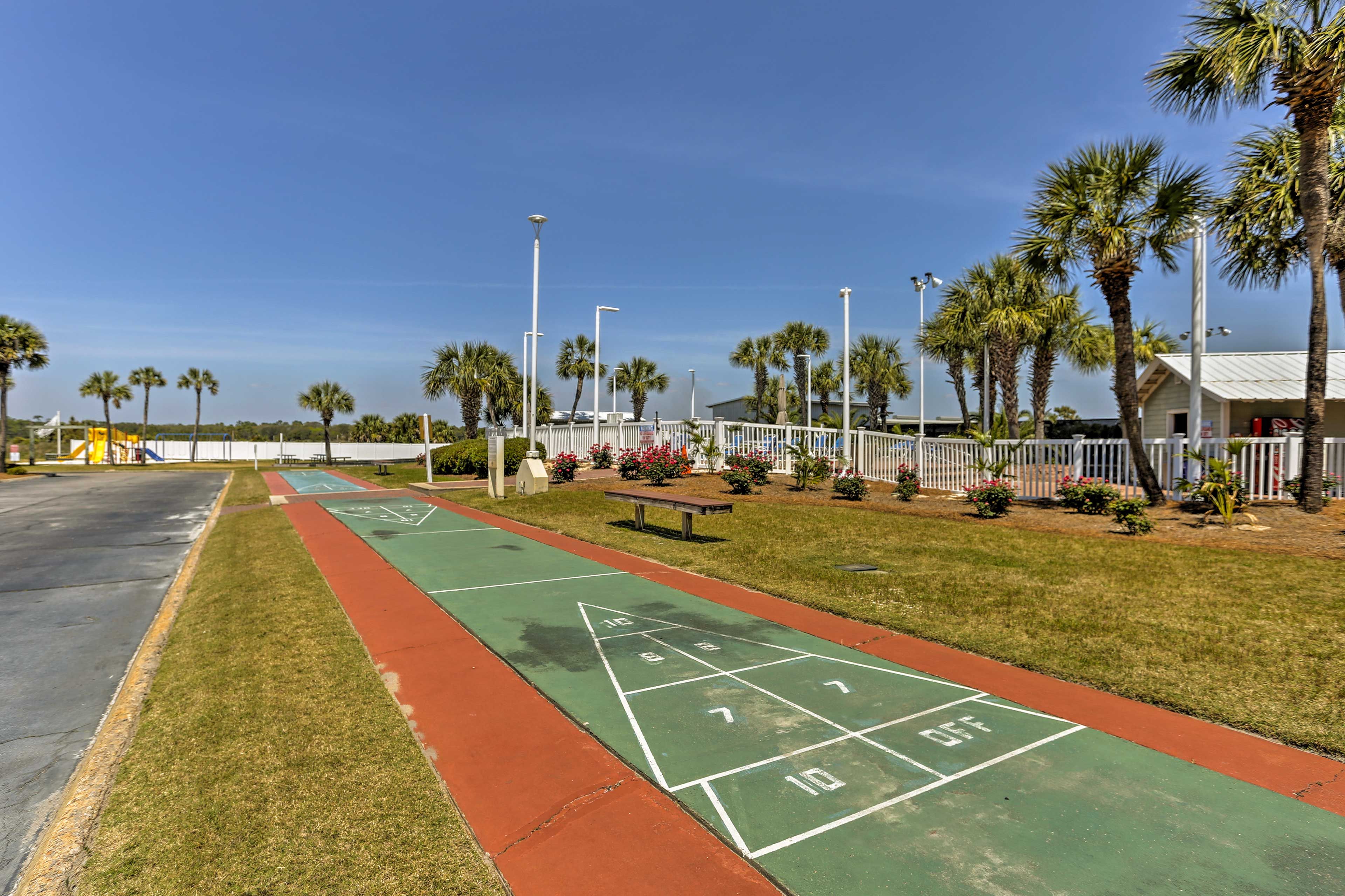 Community Amenities | Shuffleboard