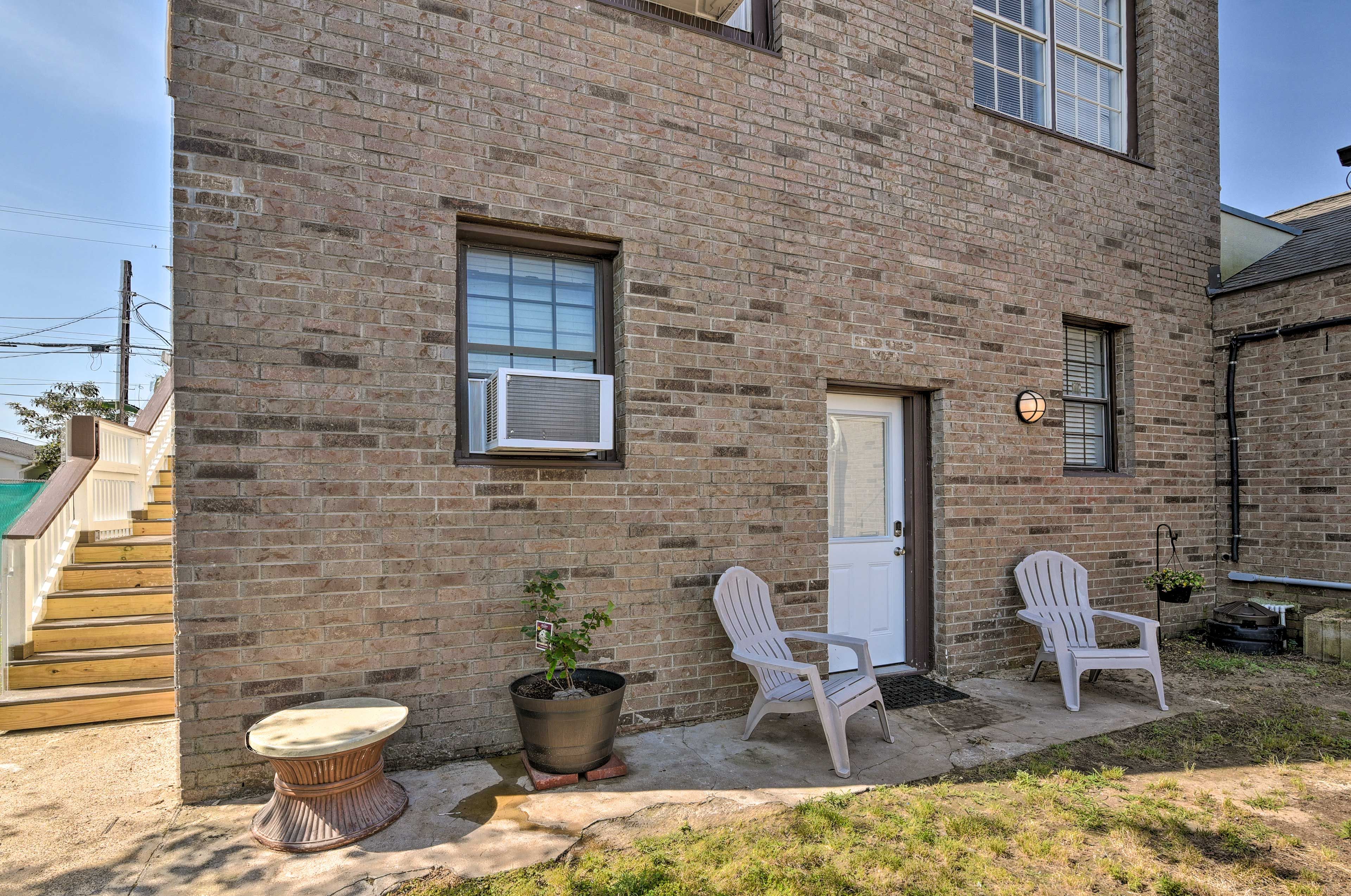 Unit Entrance | Keyless Entry