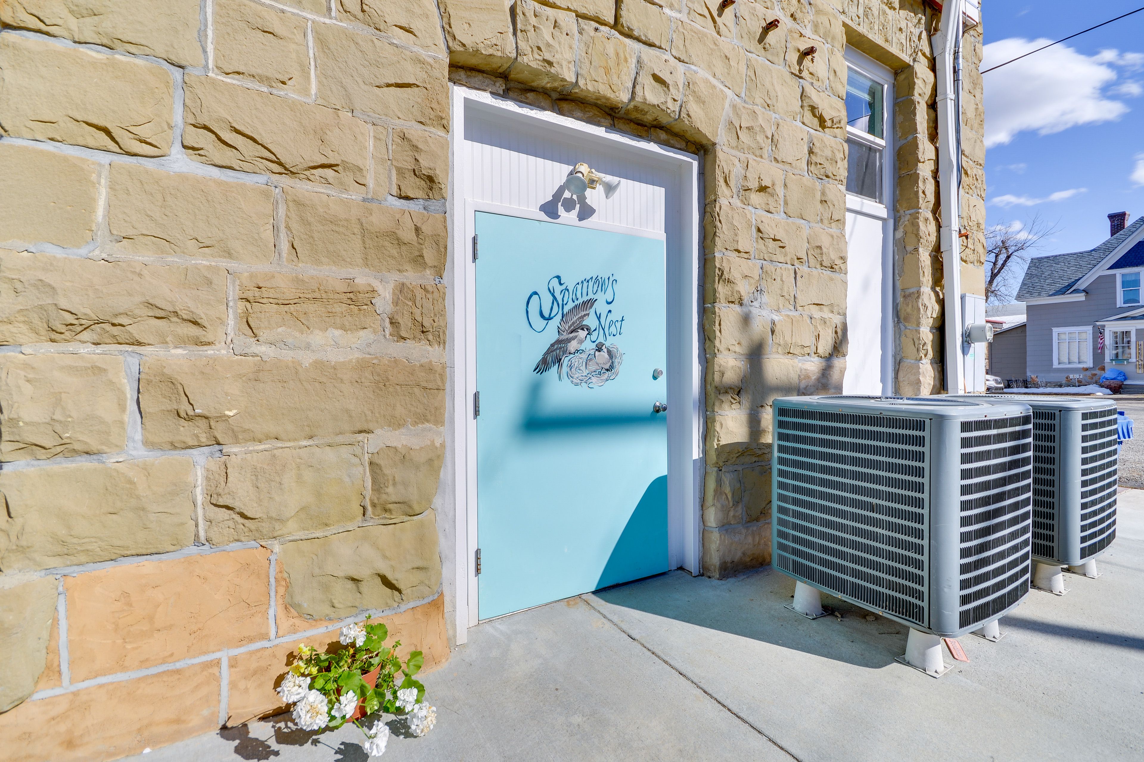 Entrance | Driveway Parking (2 Vehicles)