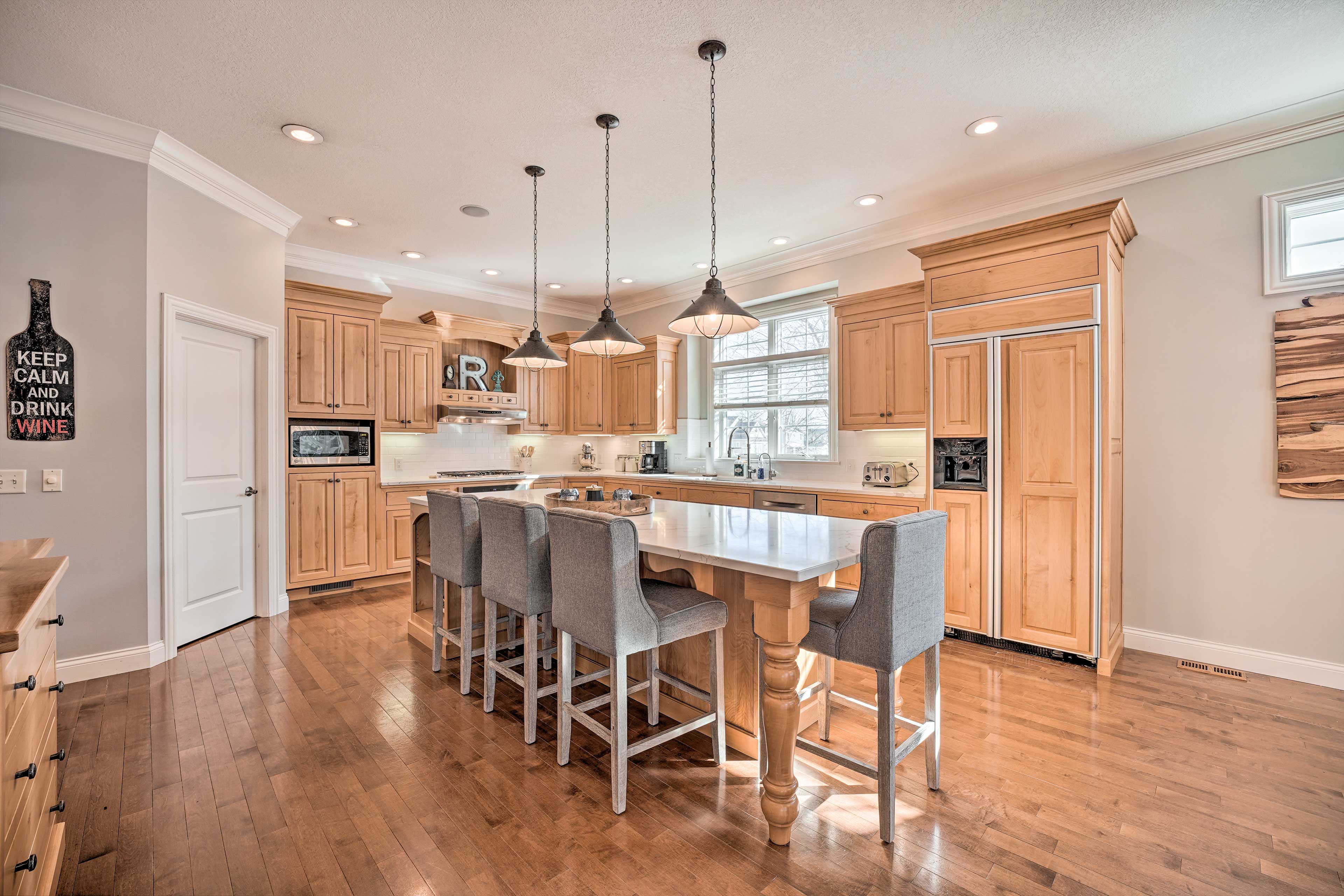 Kitchen | Pots & Pans
