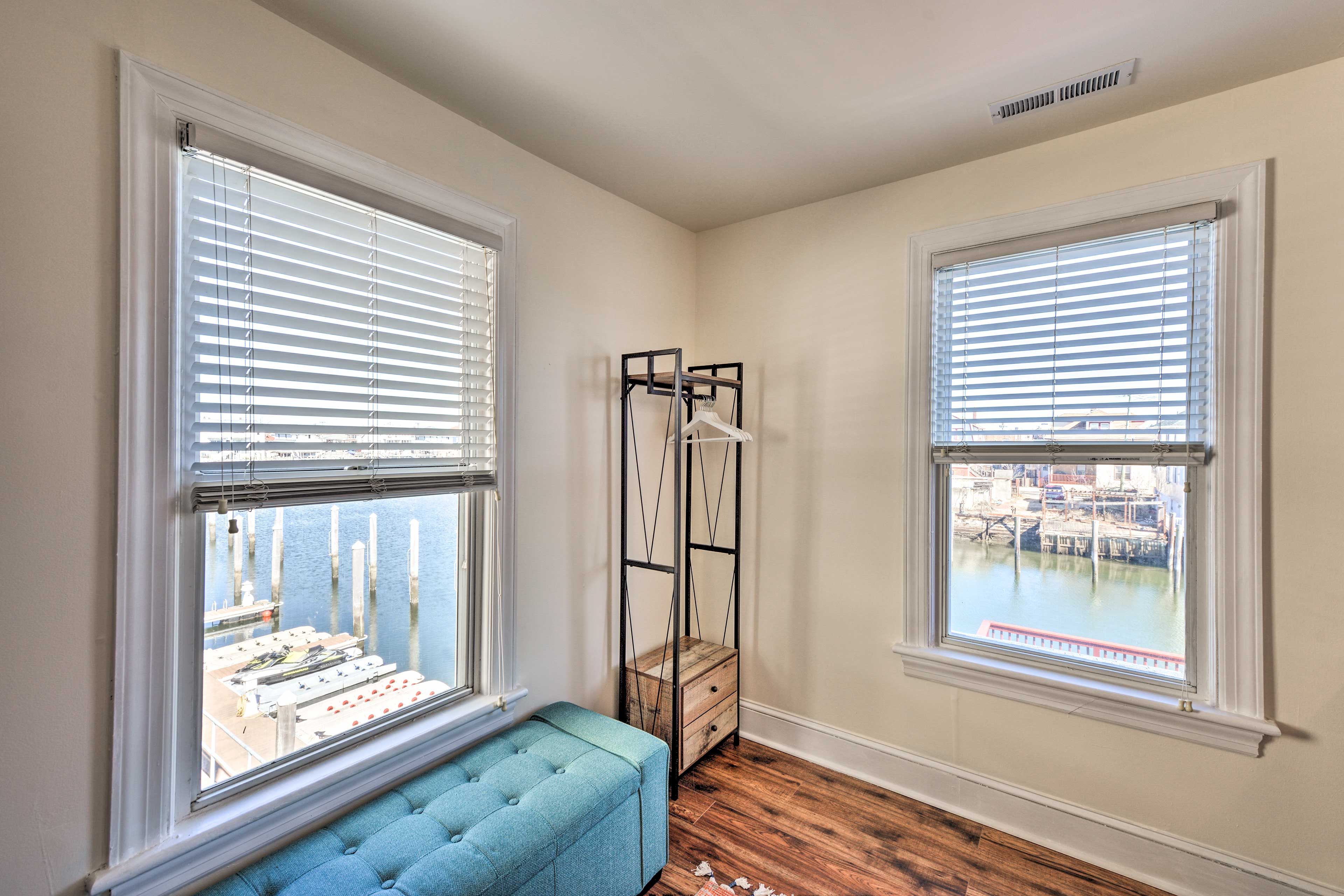 Bedroom 1 | Waterway Views