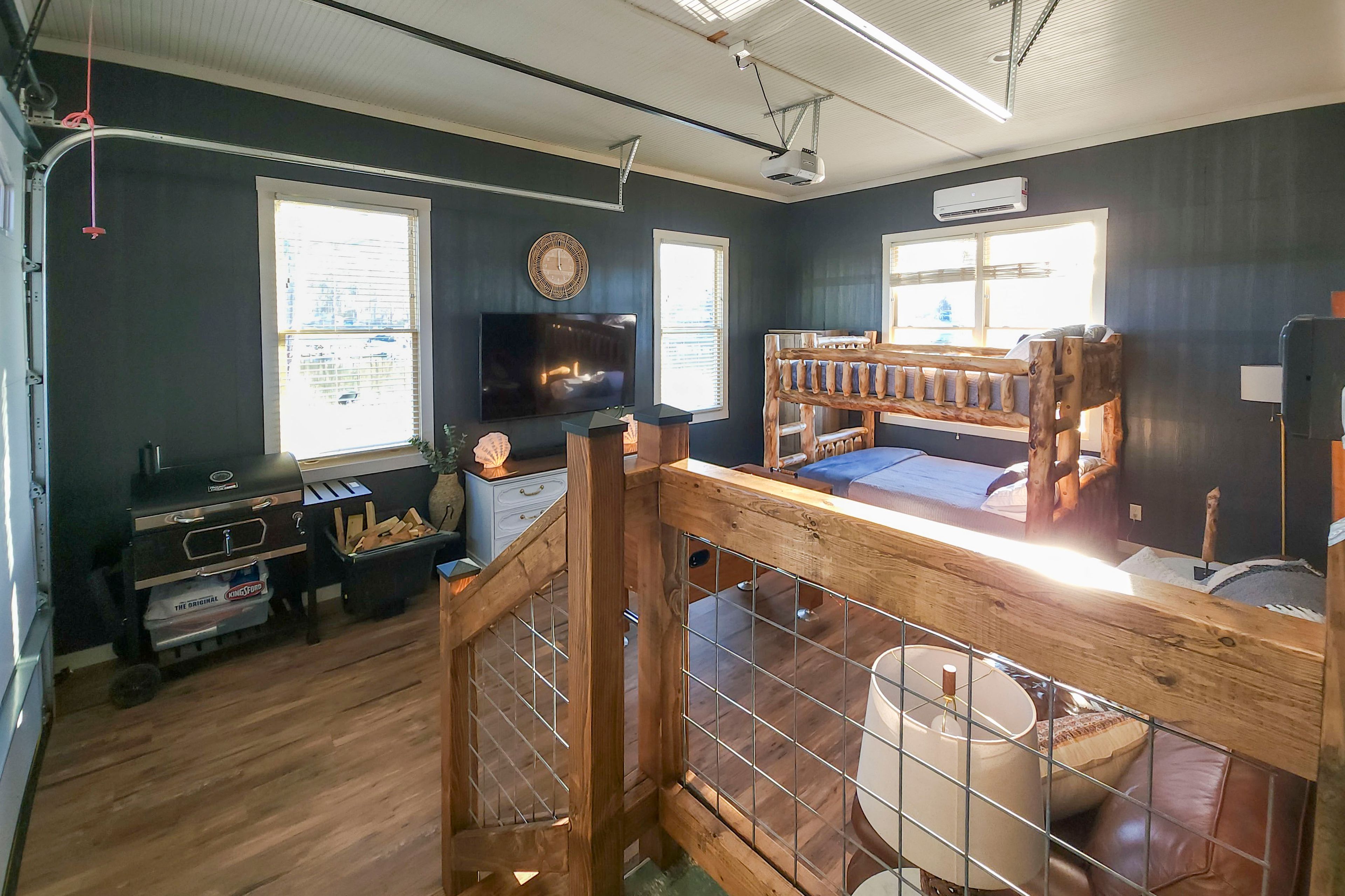 Bedroom 3 | Queen Bunk Bed