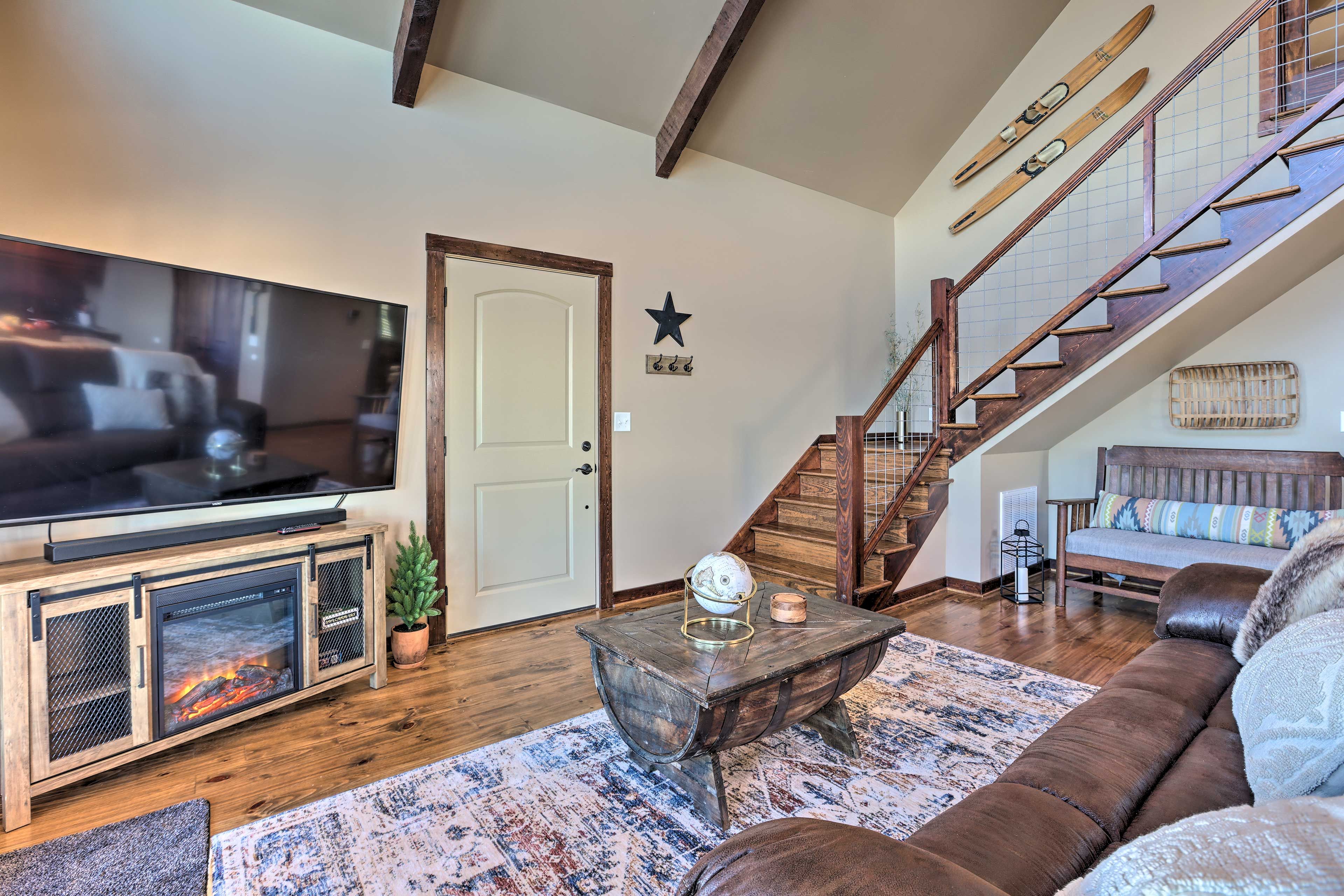 Living Room | Electric Fireplace