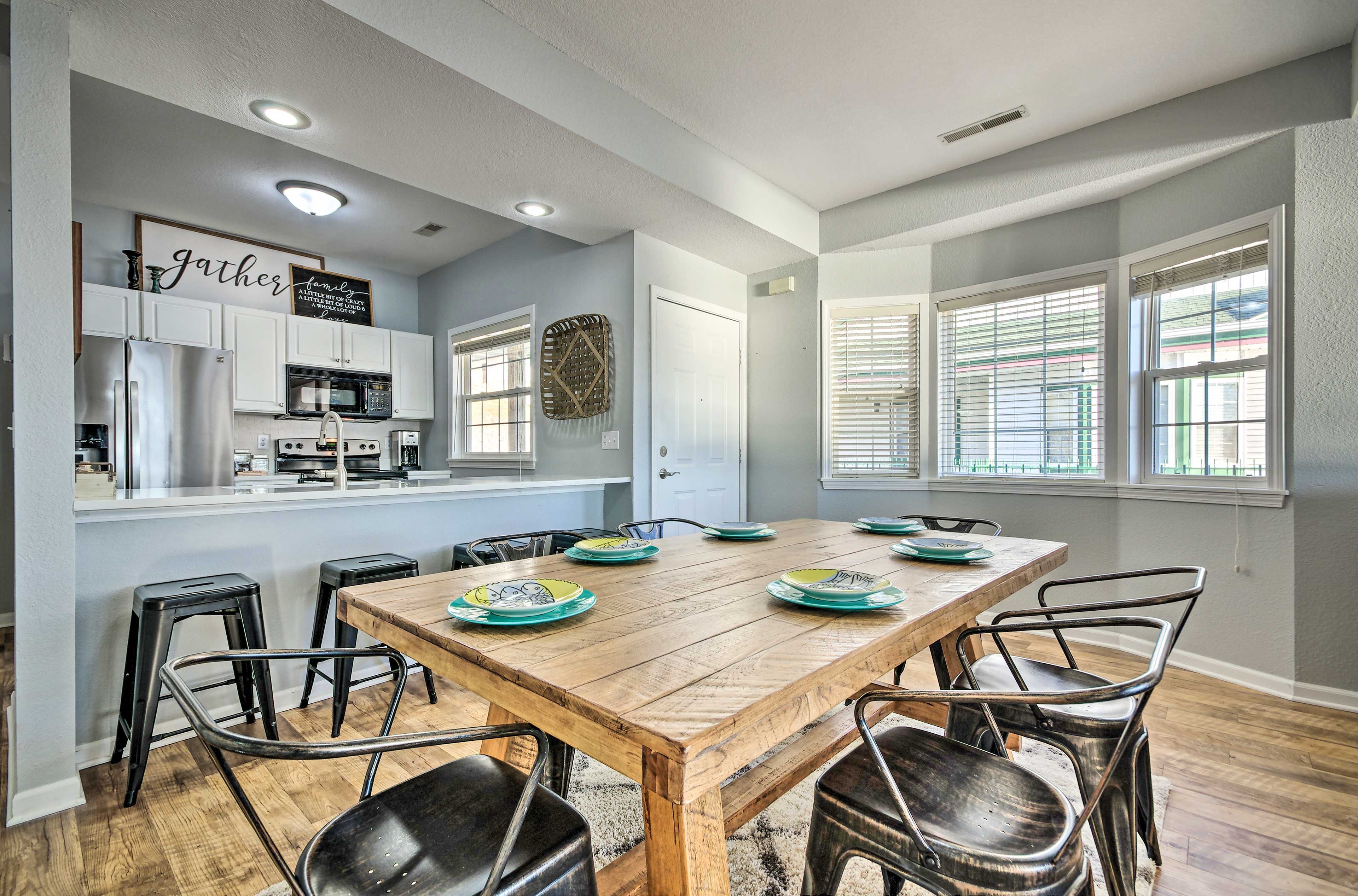 Dining Area | Dishware & Flatware