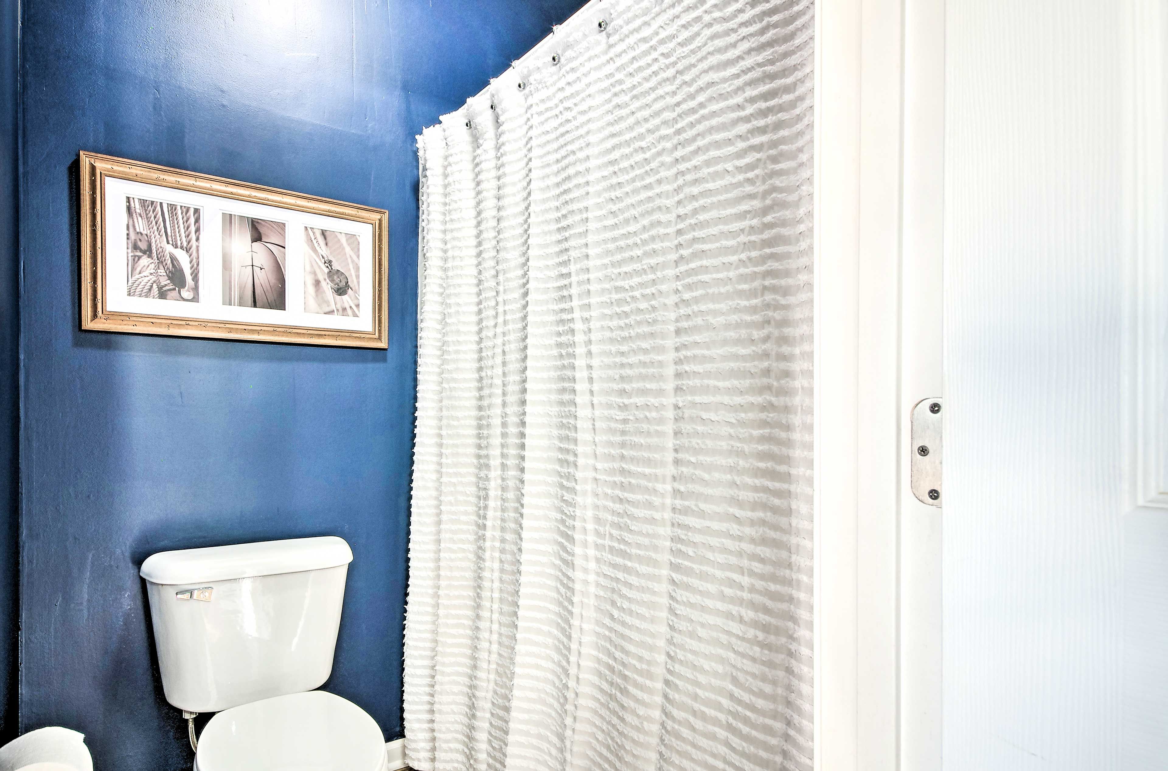 Full Bathroom