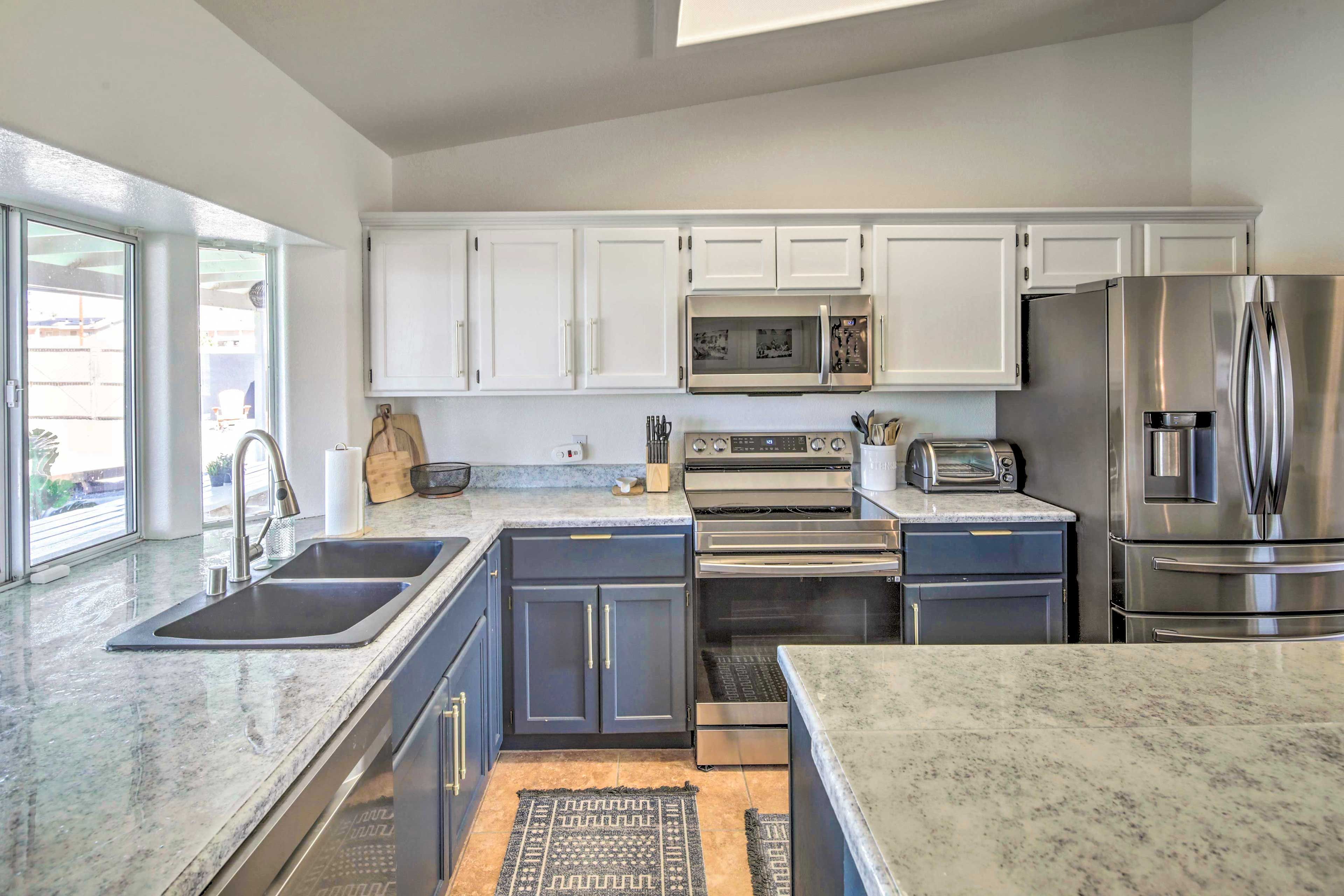Kitchen | Fully Equipped