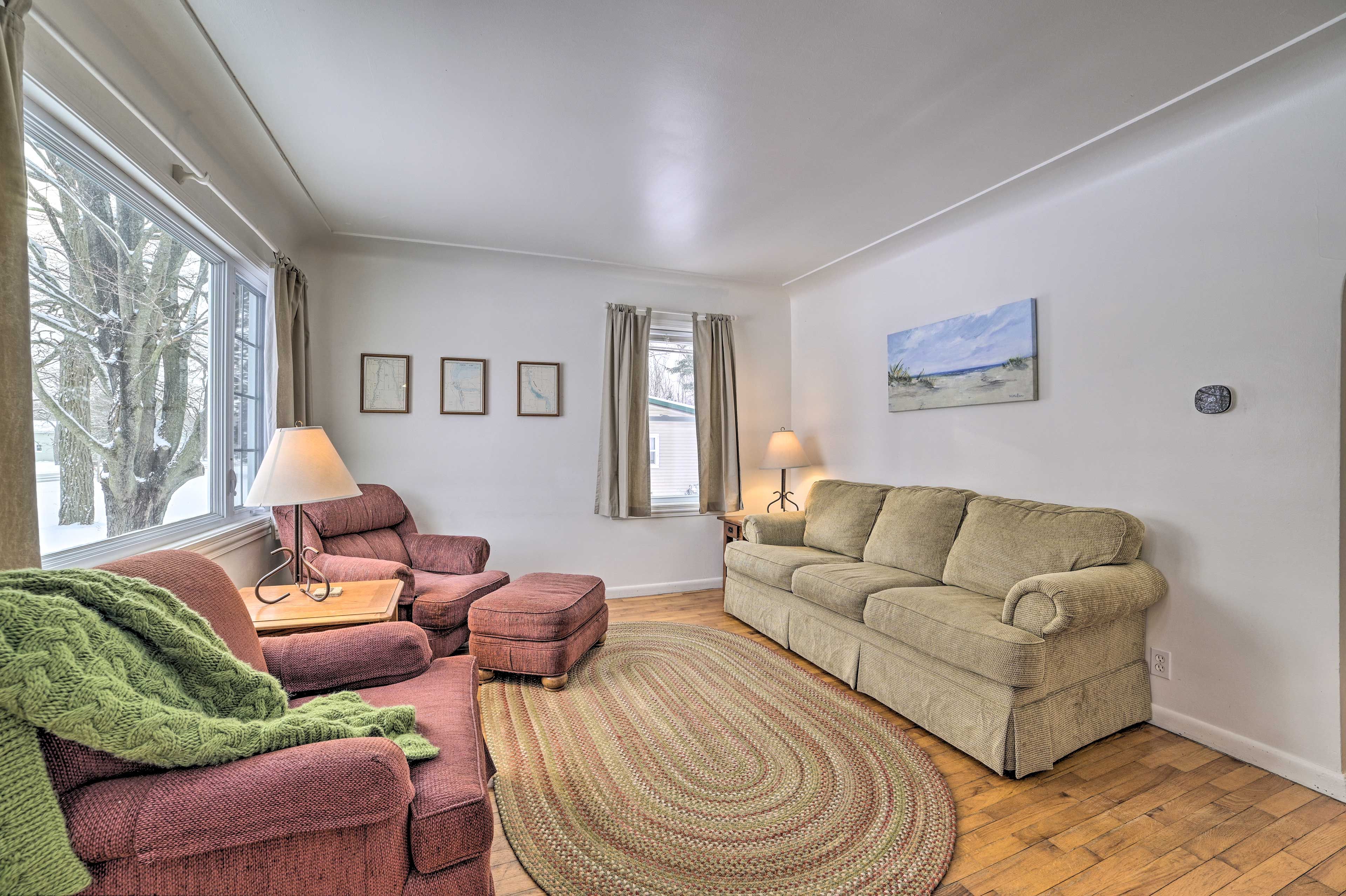 Living Room | Window A/C Units