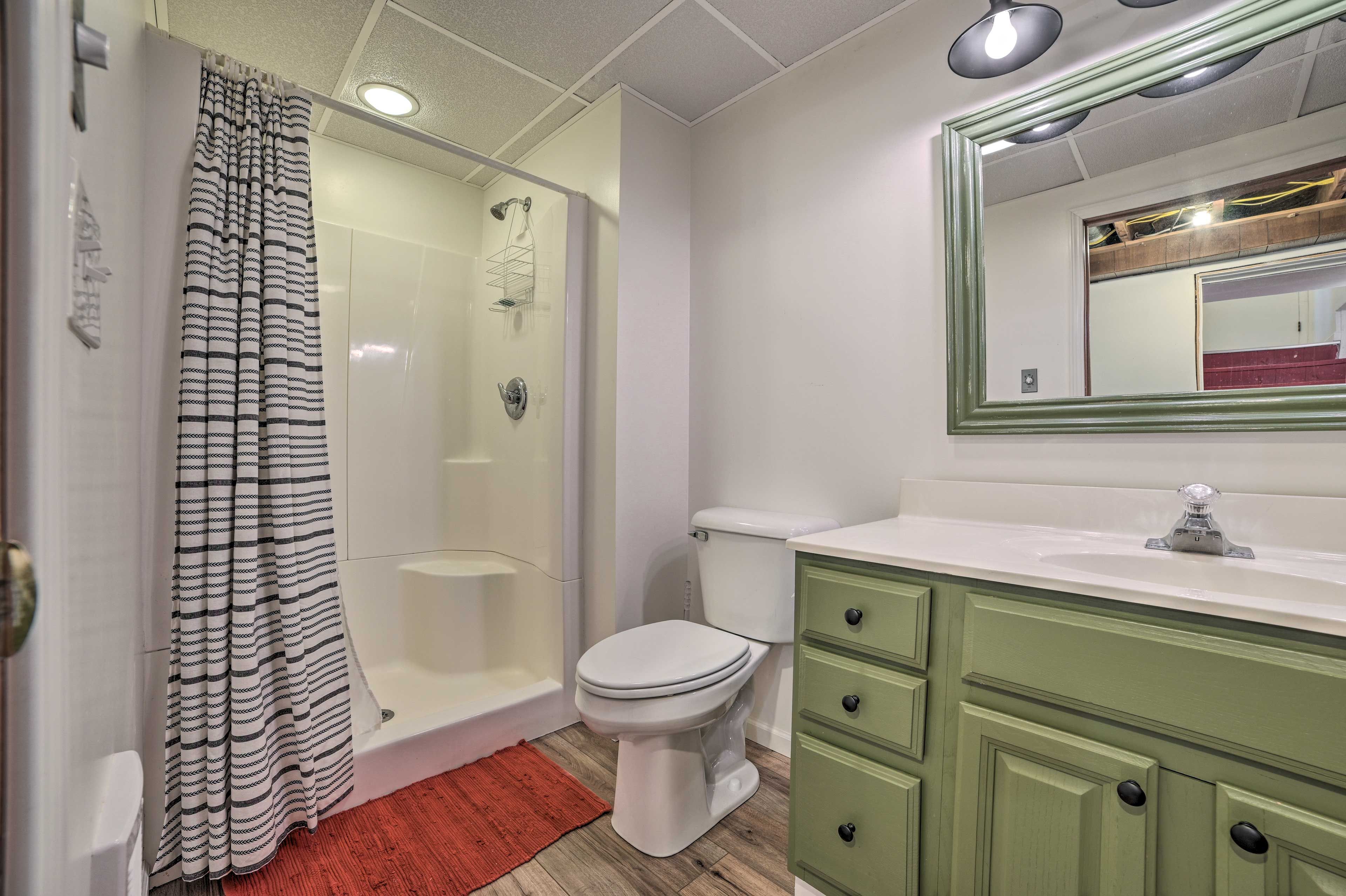 Full Bathroom | Basement
