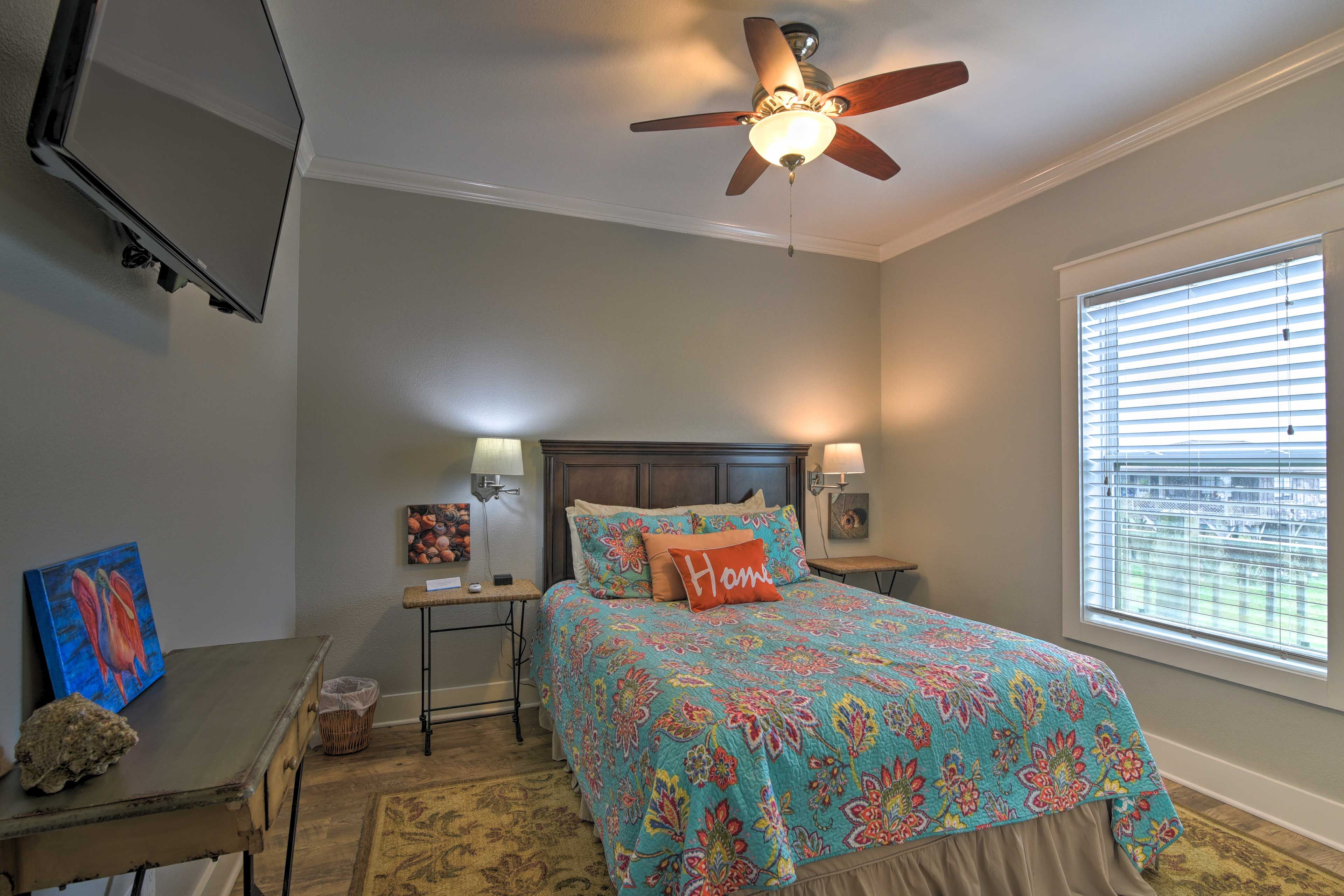 Bedroom 2 | Queen Bed