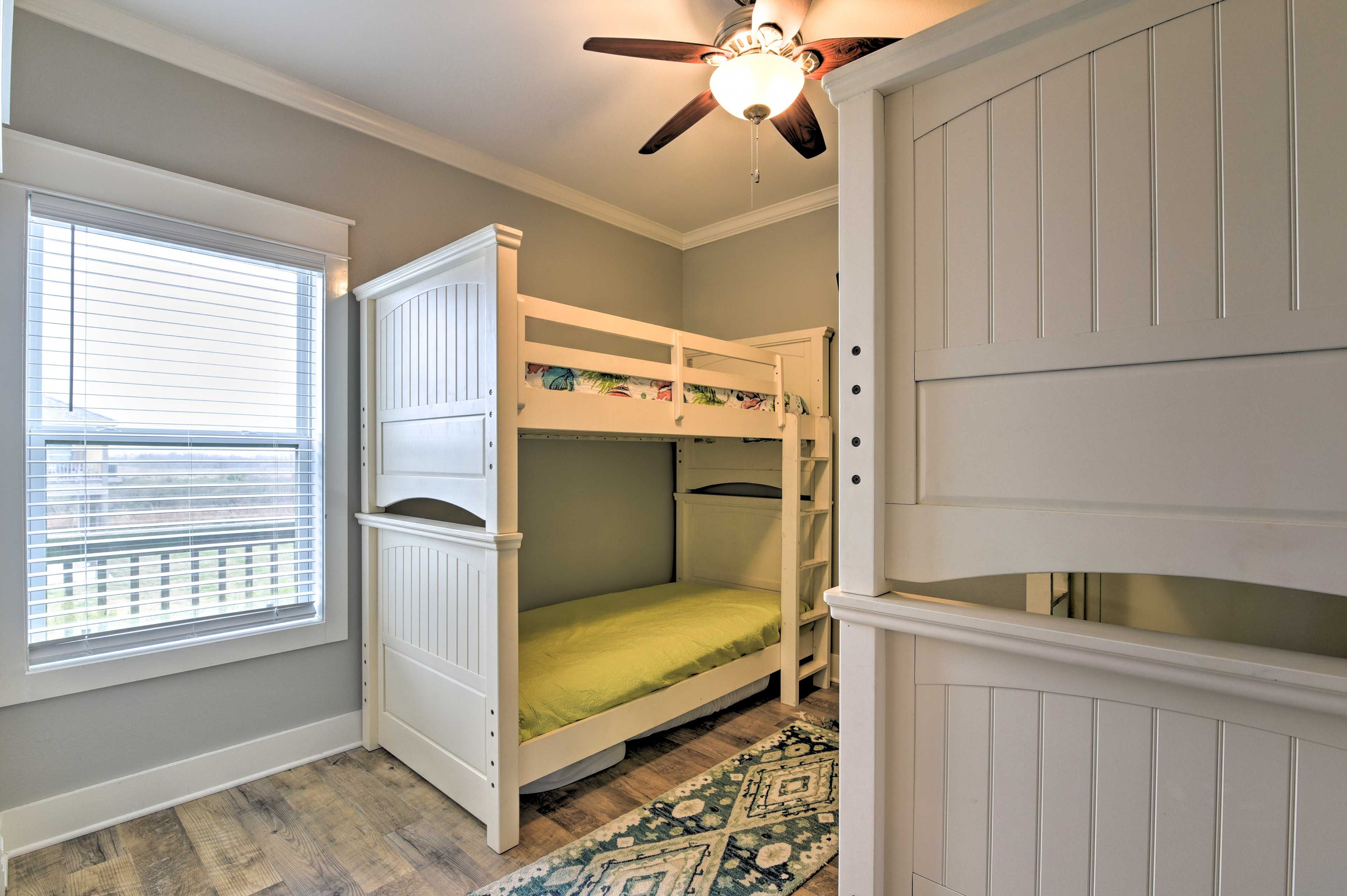 Bedroom 3 | 2 Twin Bunk Beds