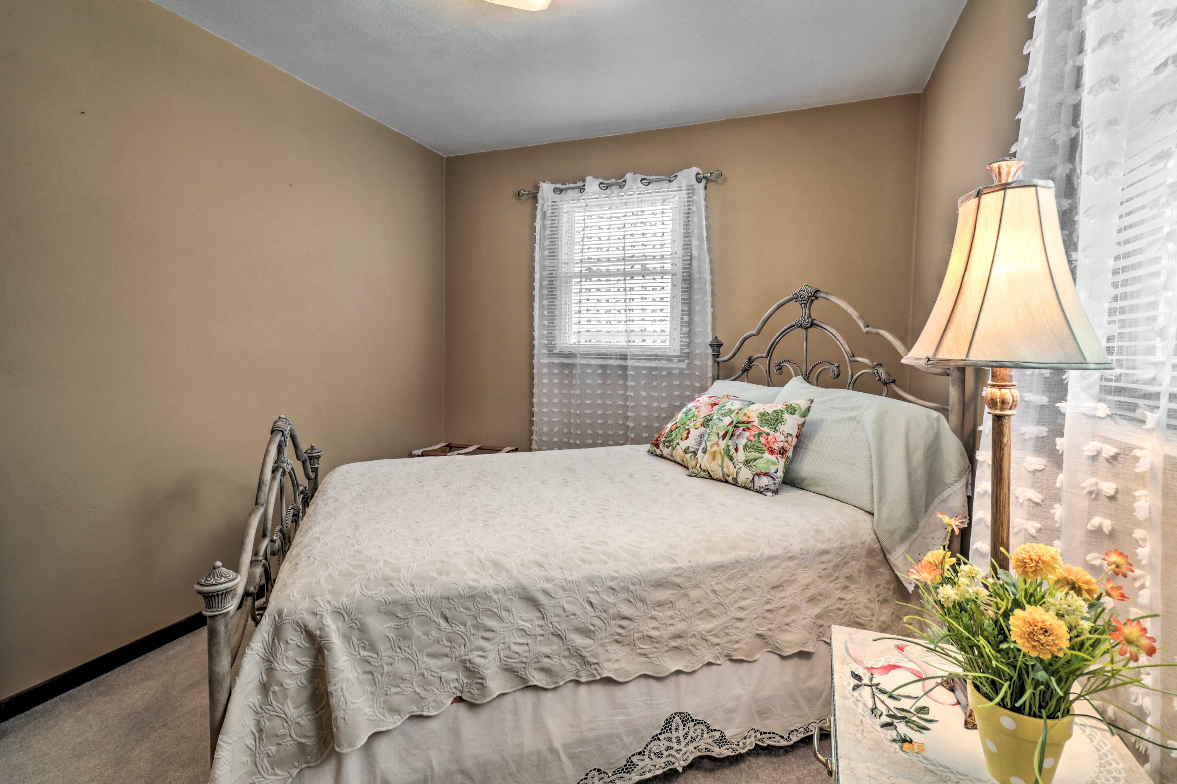 Bedroom 2 | Full Bed