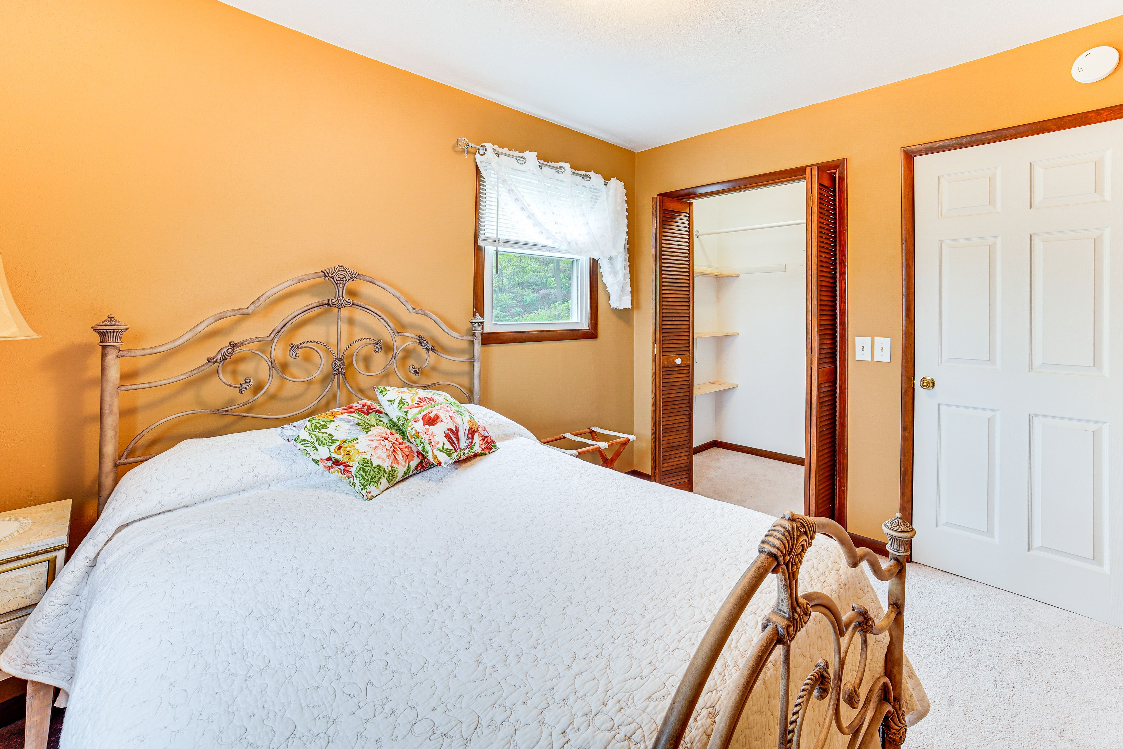 Bedroom 2 | Full Bed