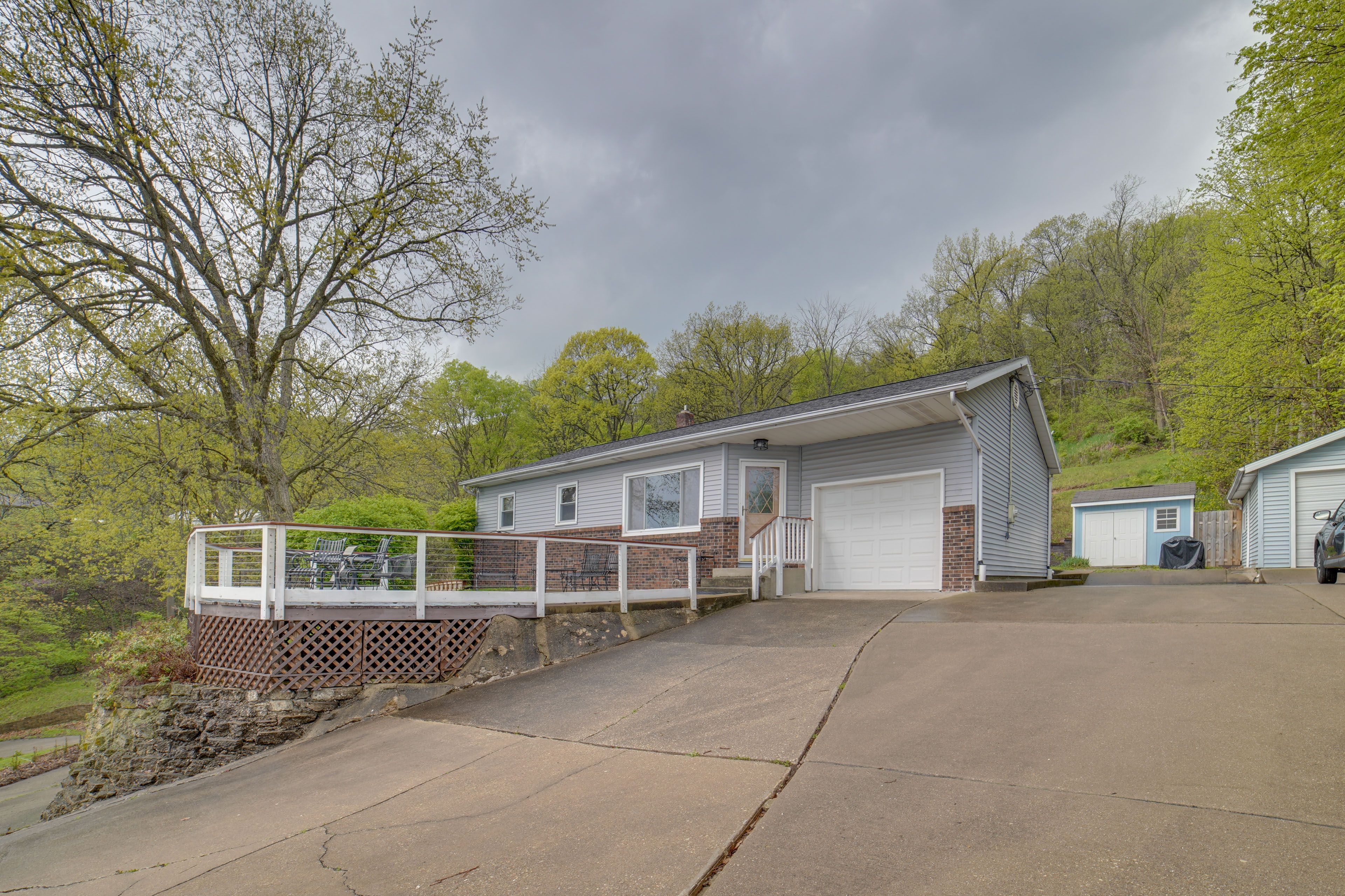 Parking | Driveway (3 Vehicles) | Small Trailer Parking Allowed