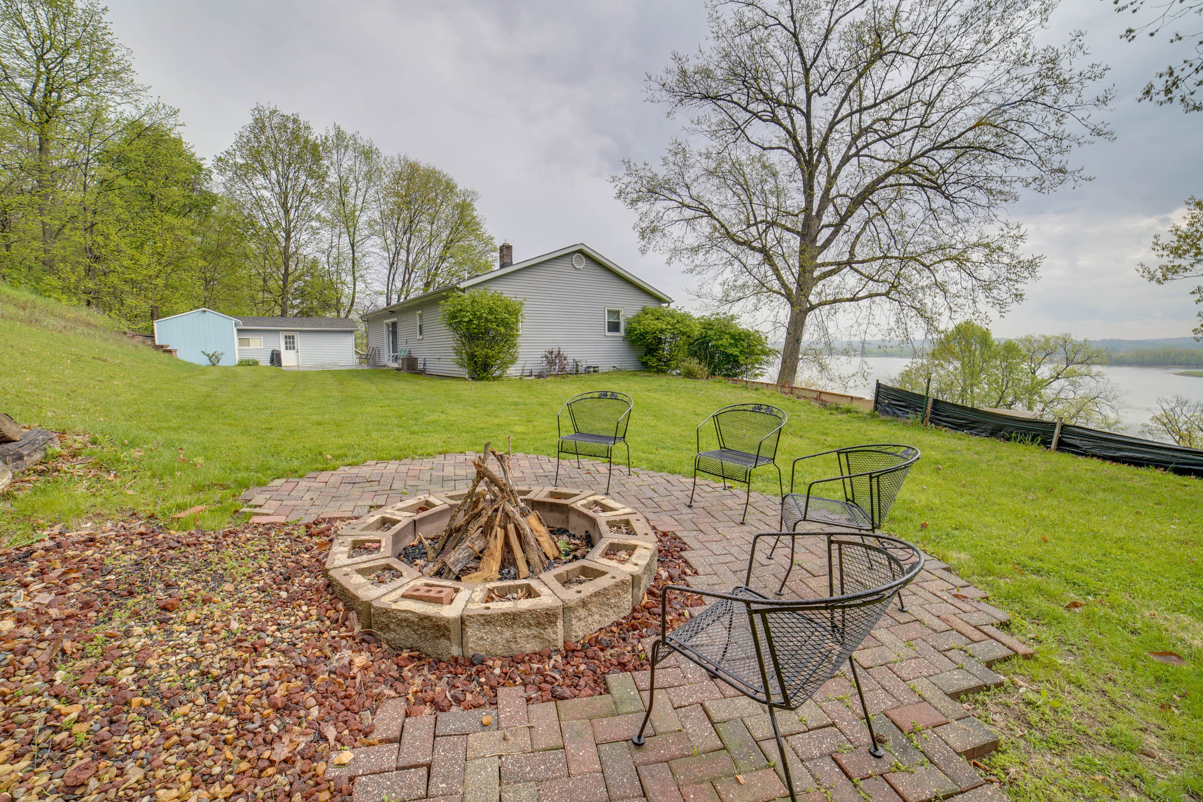 Wood-Burning Fire Pit