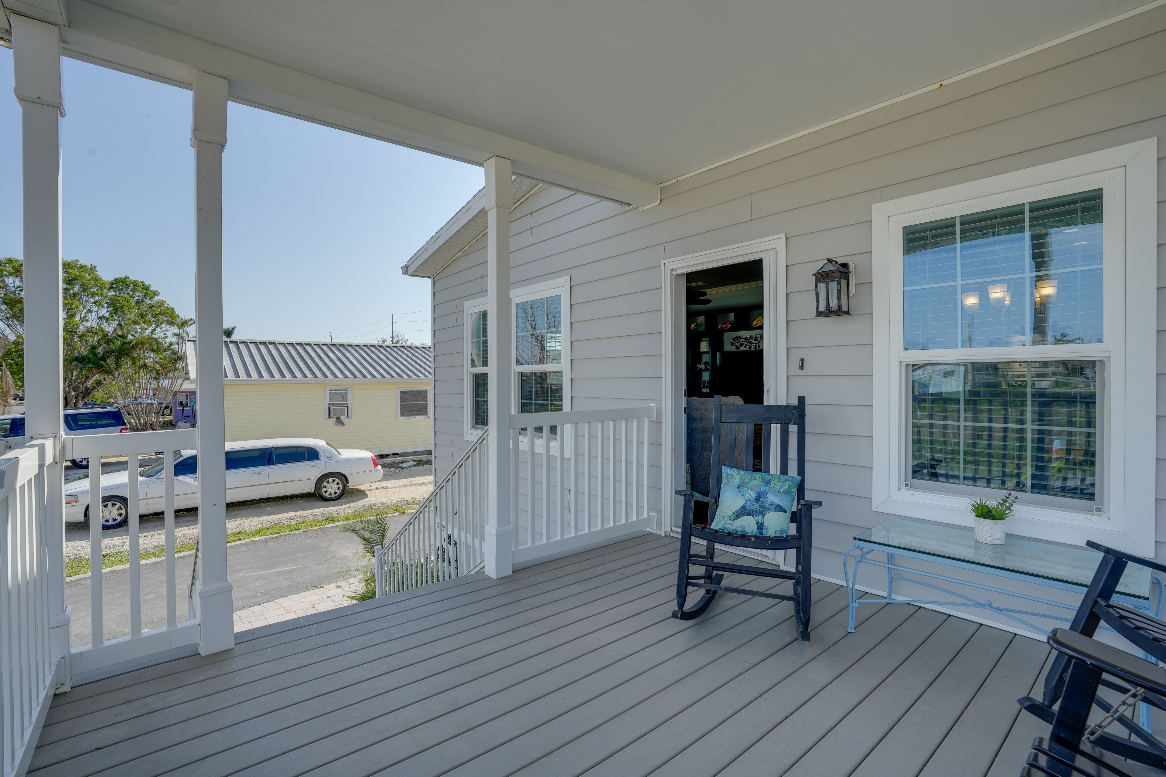 Screened Porch