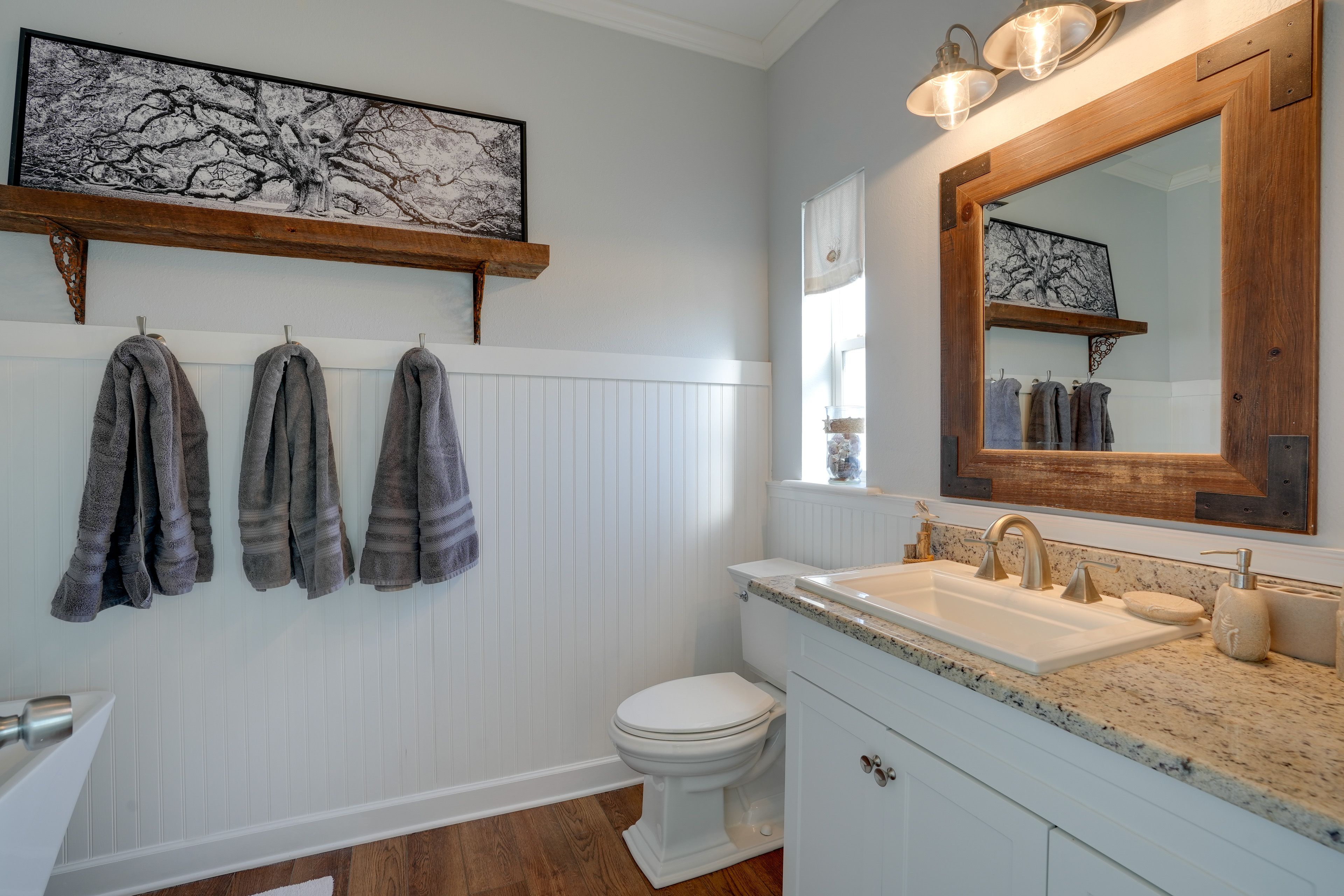 Full Bathroom | Hair Dryer