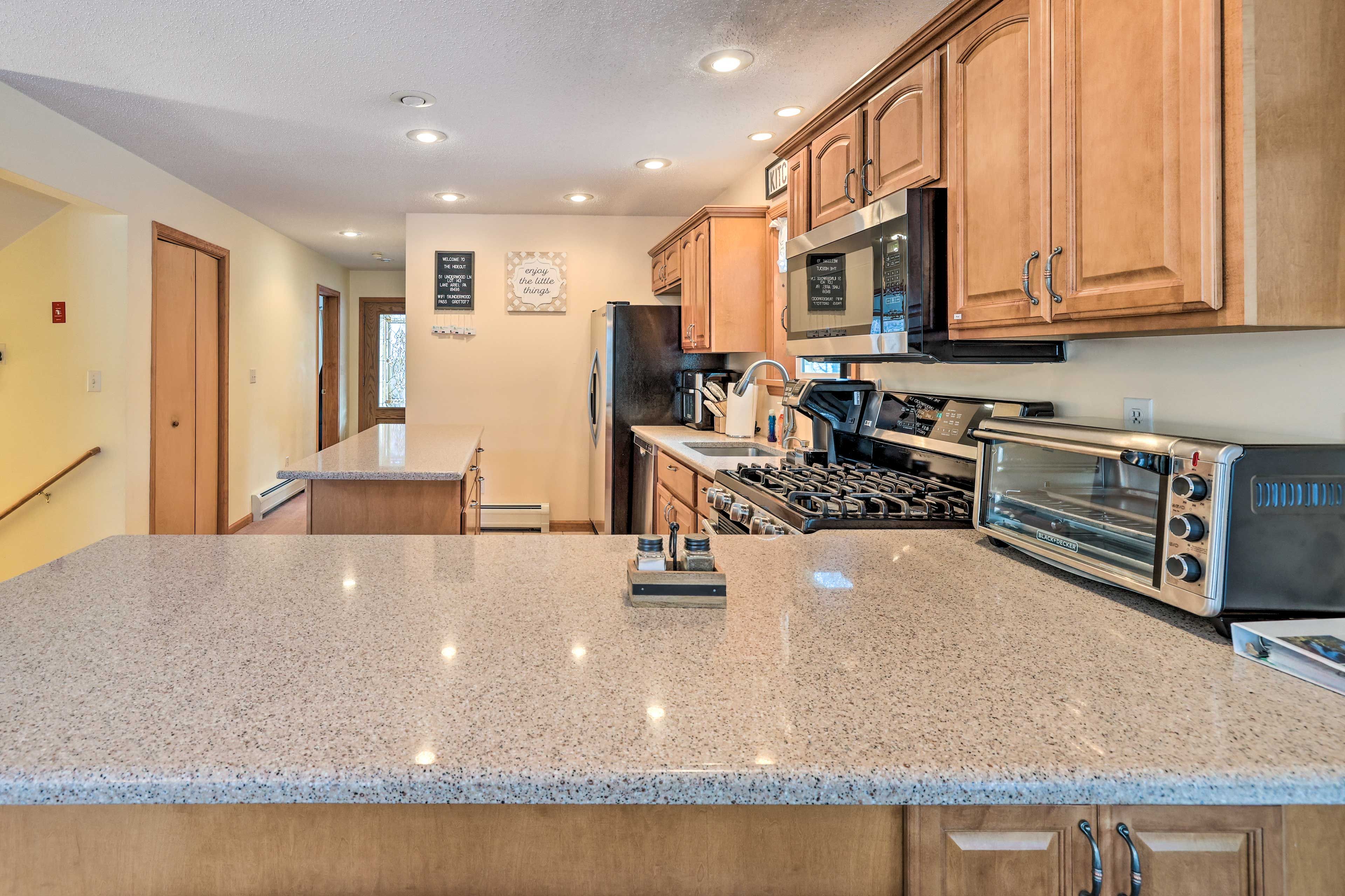Kitchen | Fully Equipped