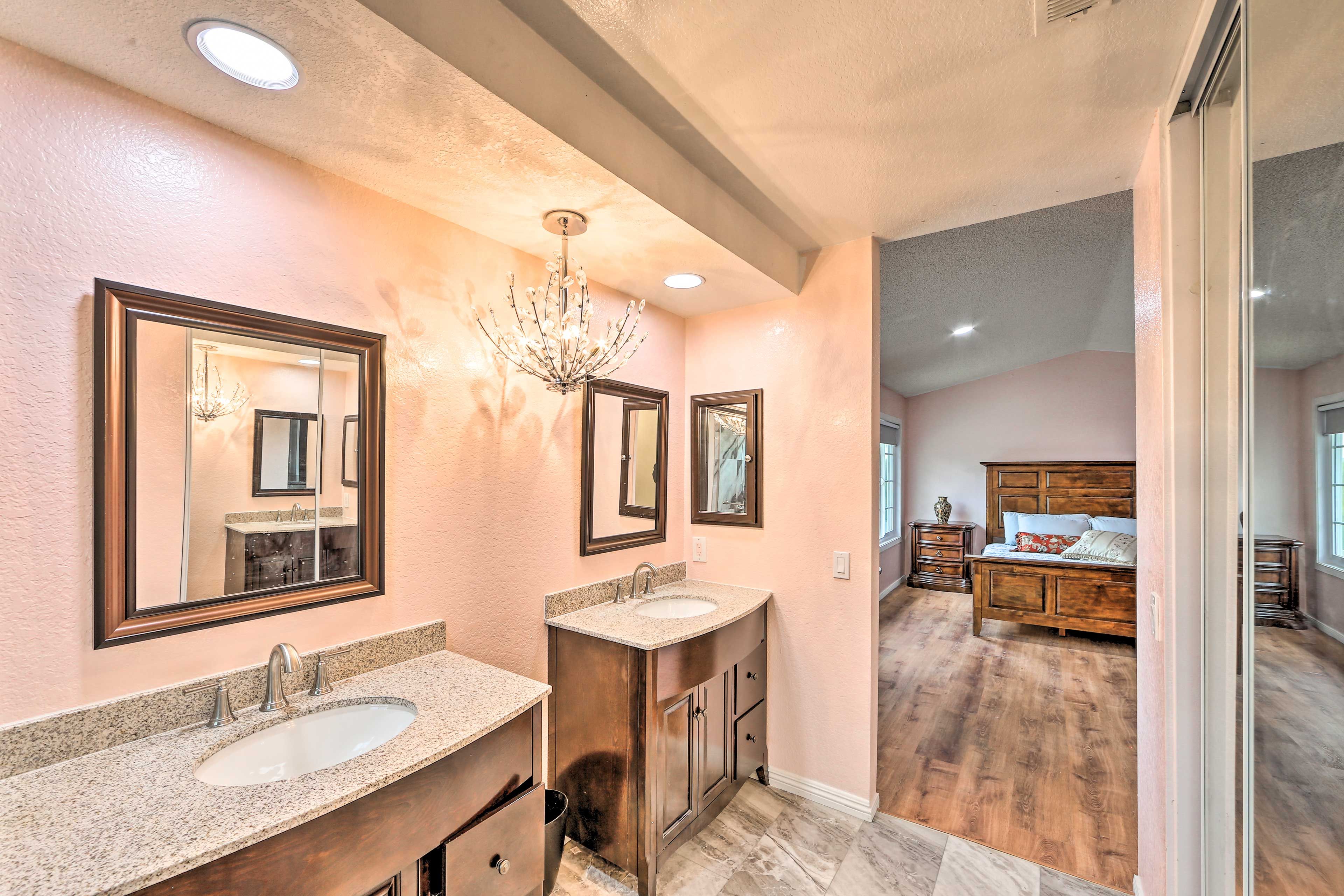 En-Suite Bathroom | Hair Dryer