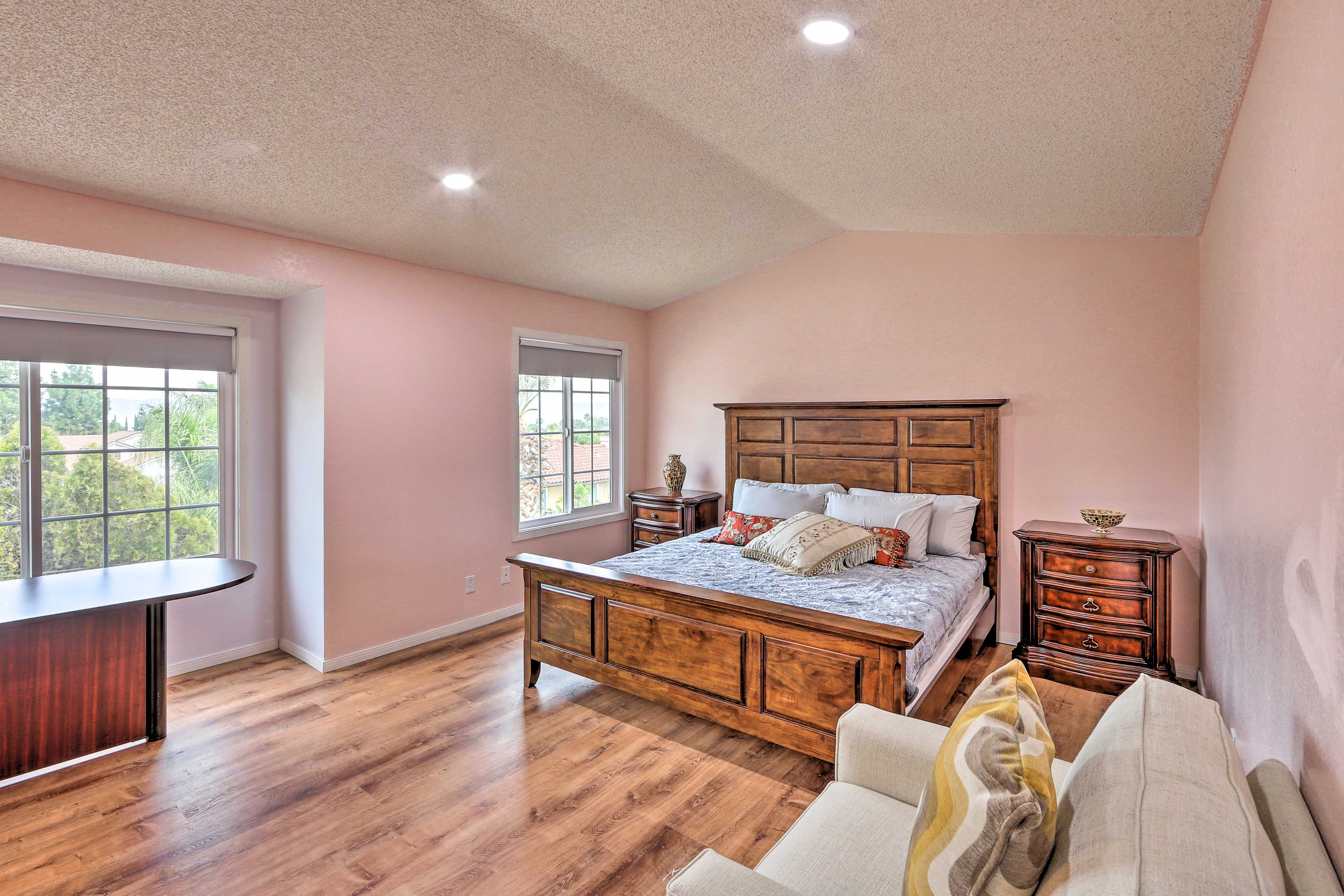 Bedroom 2 | Upper Level | King Bed
