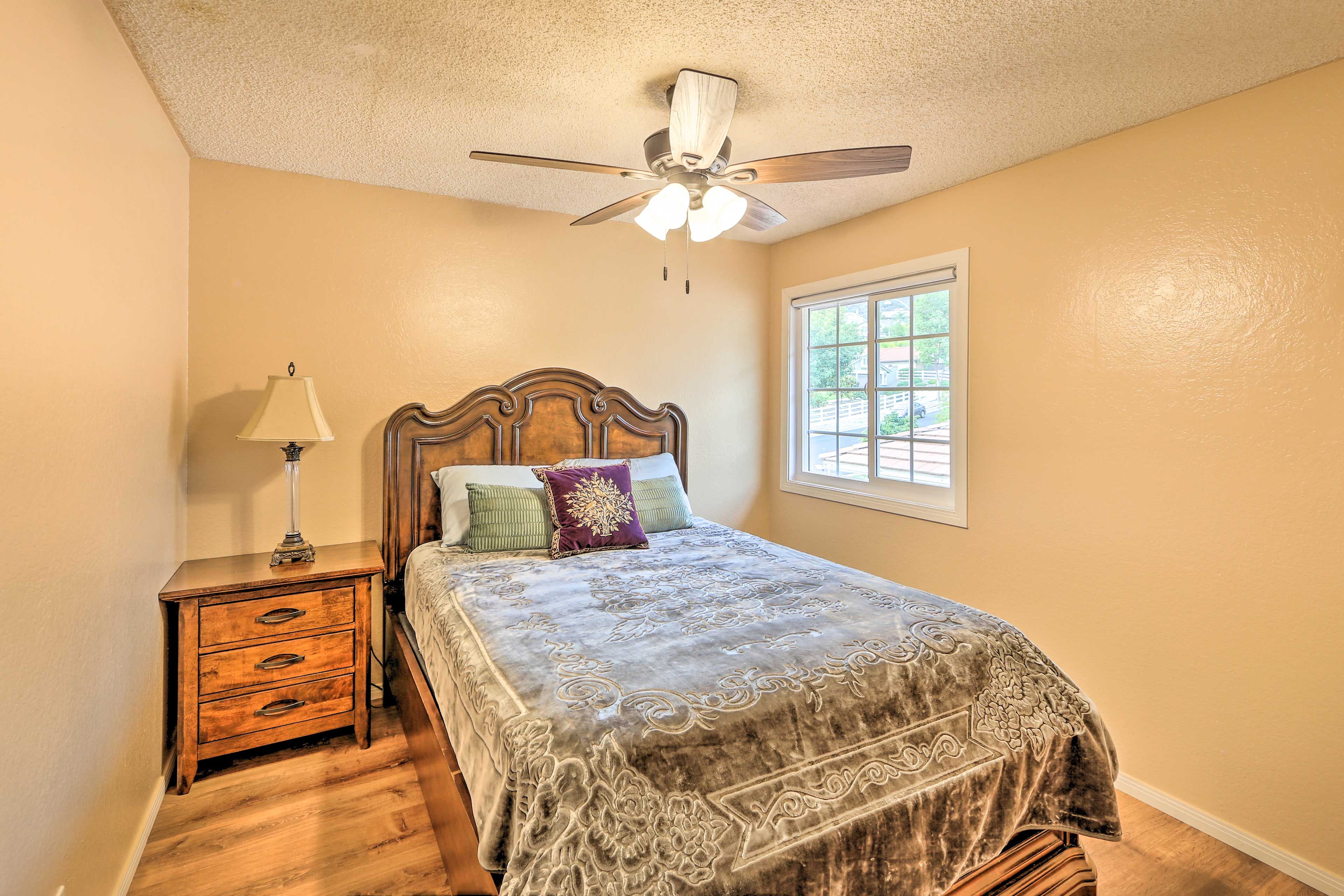 Bedroom 4 | Upper Level | Queen Bed