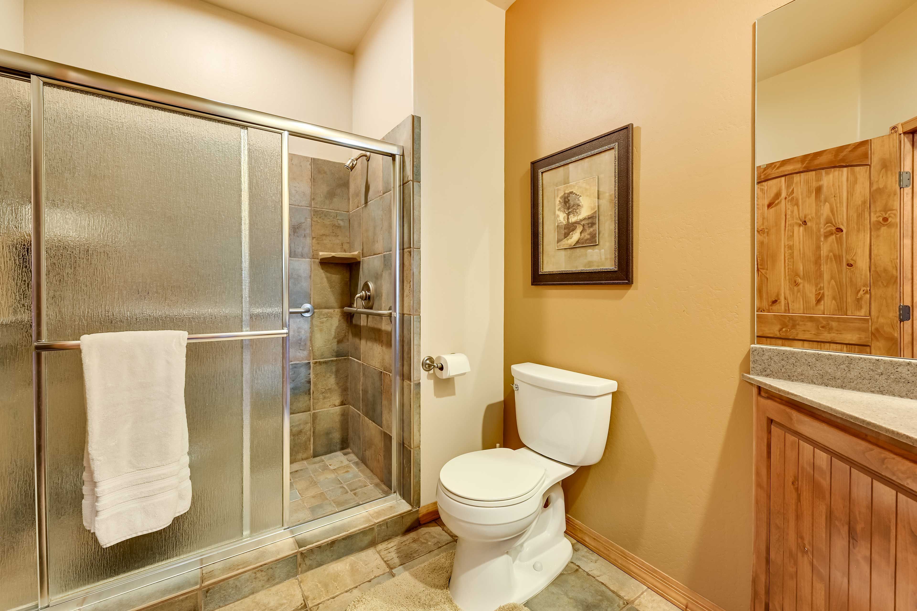 Full Bathroom