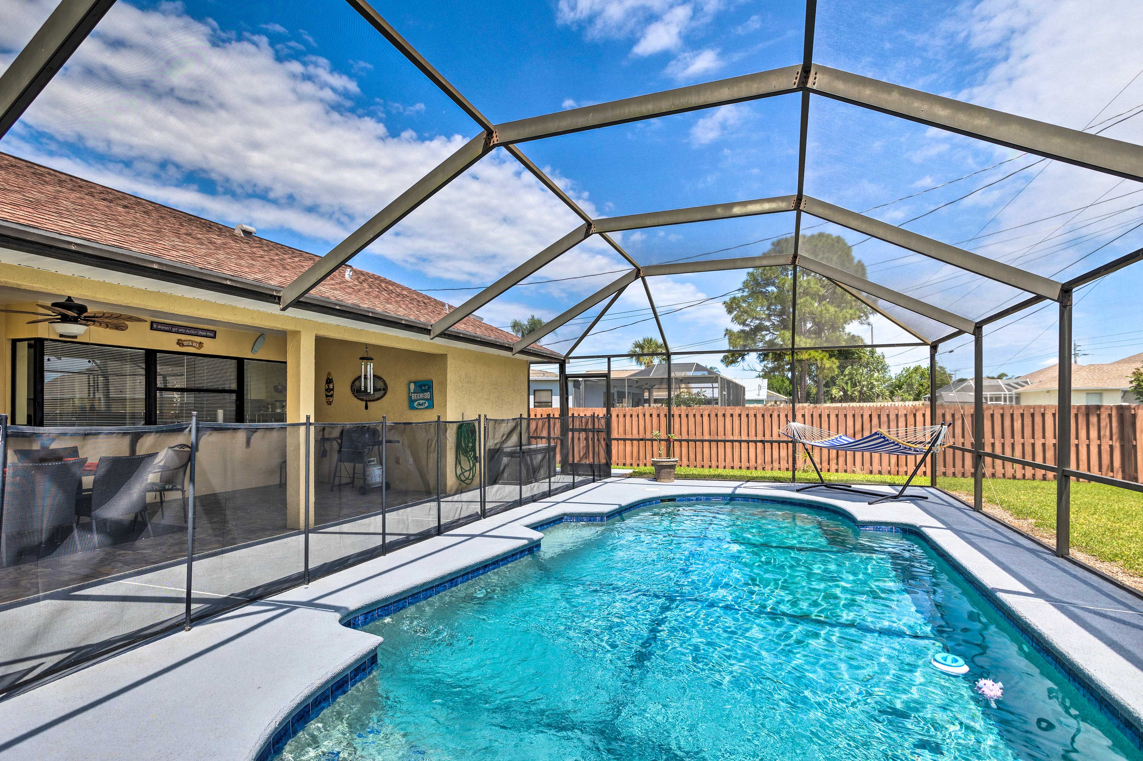Port St. Lucie Vacation Rental | 3BR | 2BA | 1,580 Sq Ft | 2 Steps Required