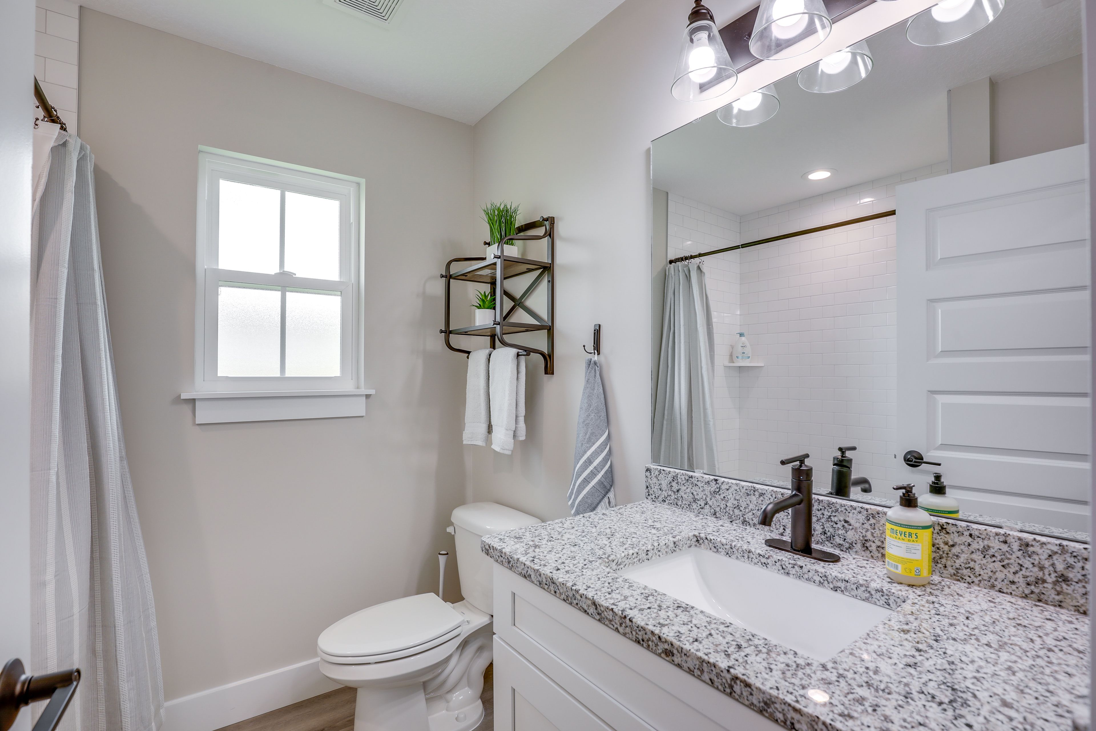 Full Bathroom | Hair Dryers