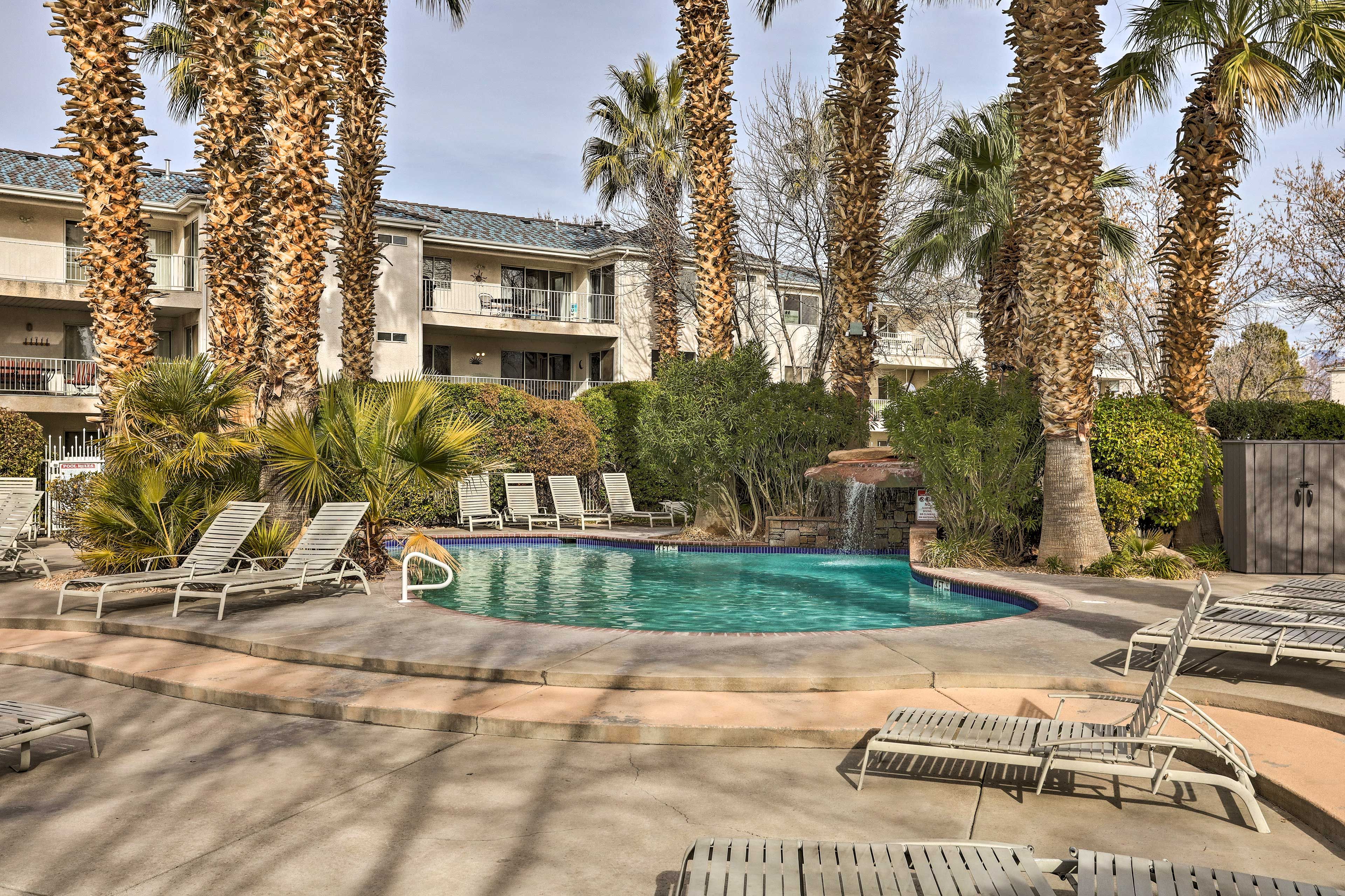 Las Palmas Resort | Community Amenities