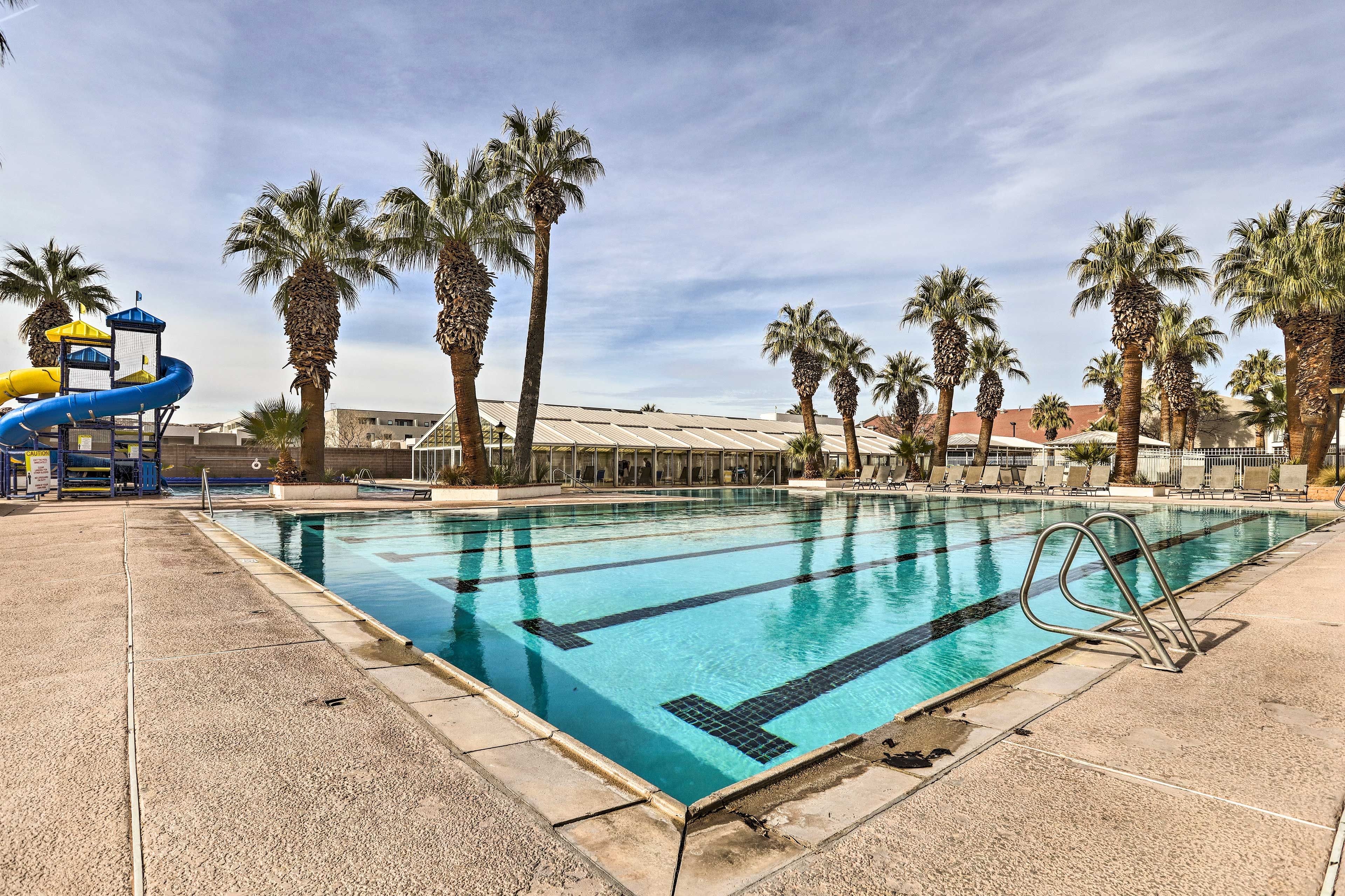 Las Palmas Resort | Community Amenities