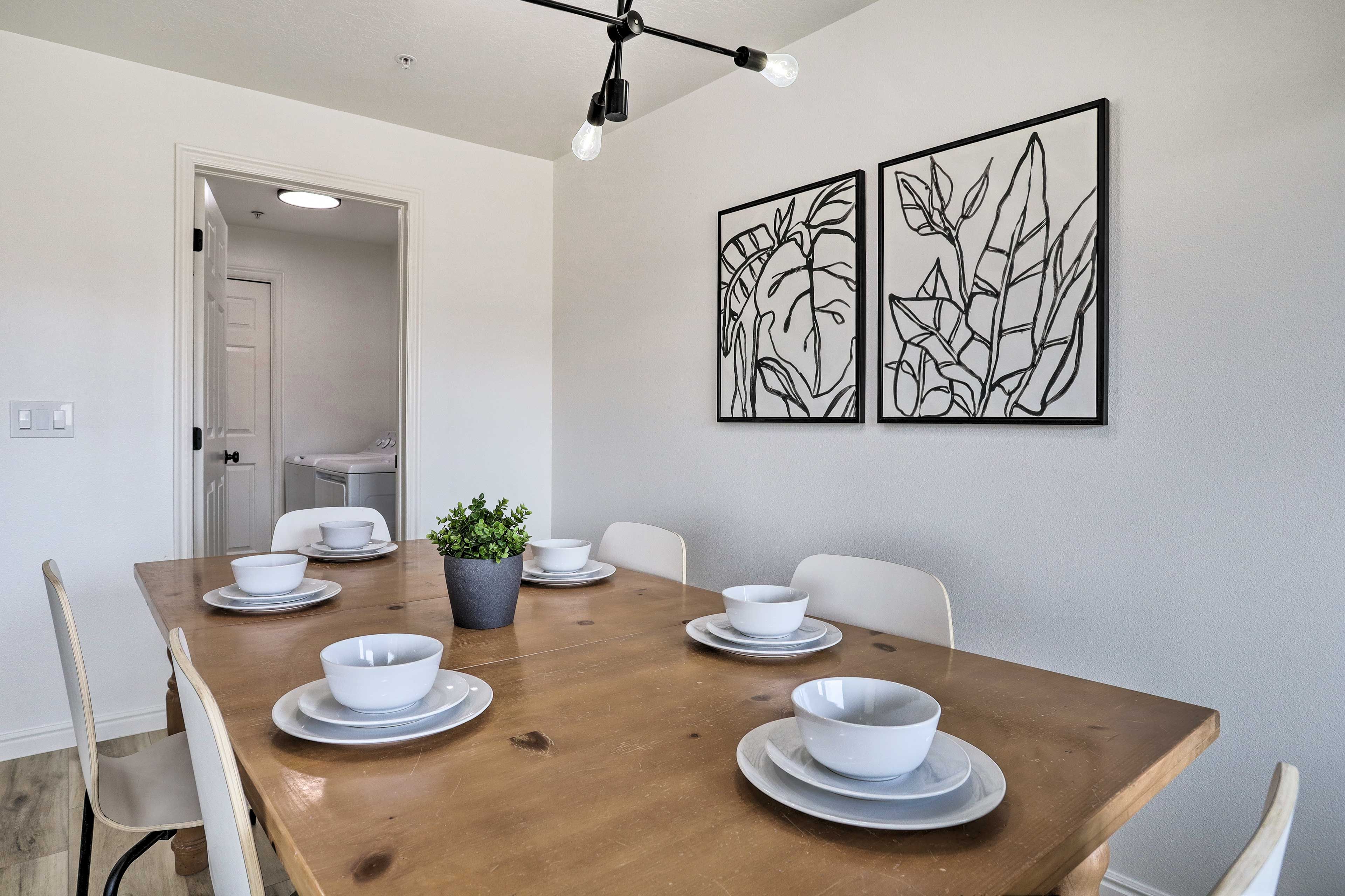 Dining Area | Laundry Room Access