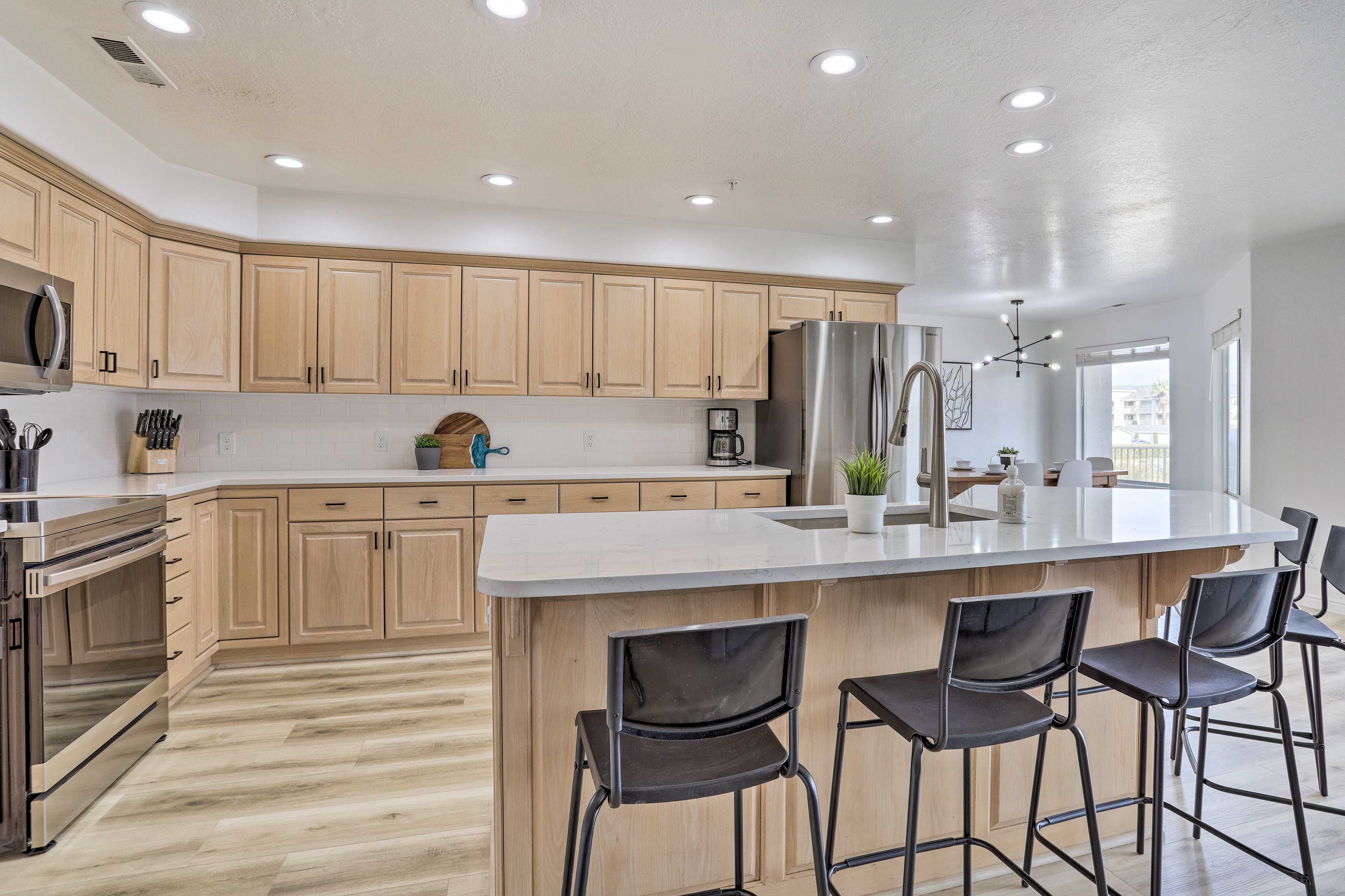 Kitchen | Dishware & Glassware