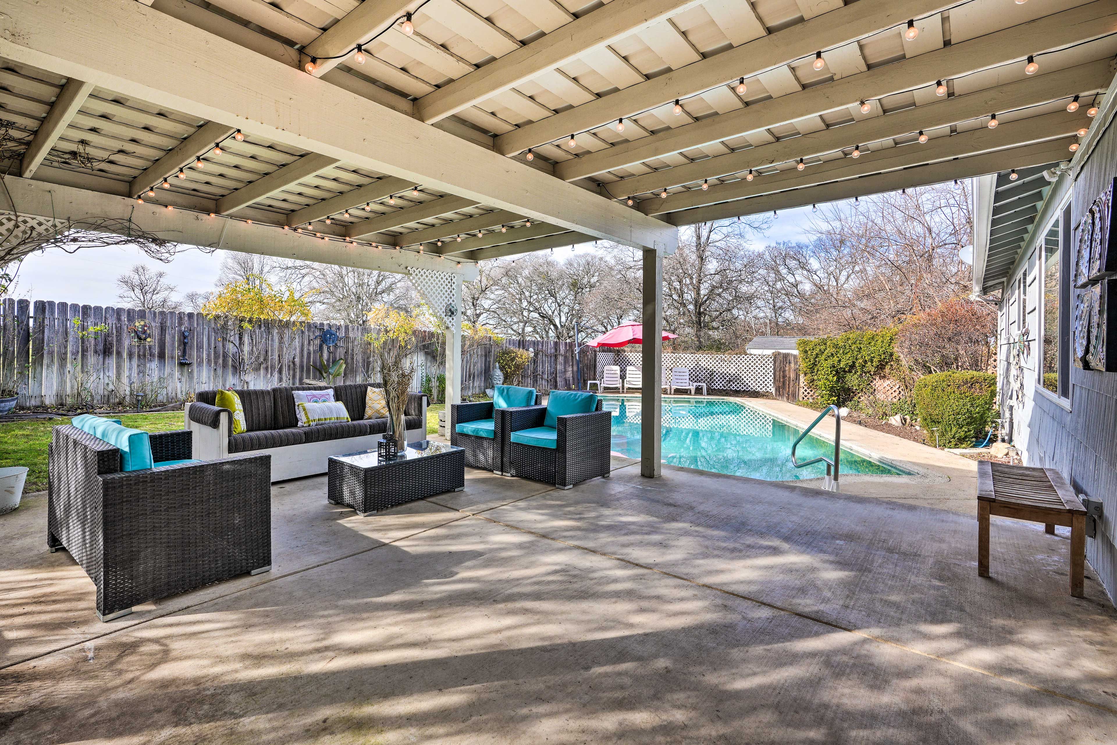 Private Yard | Gas Grill