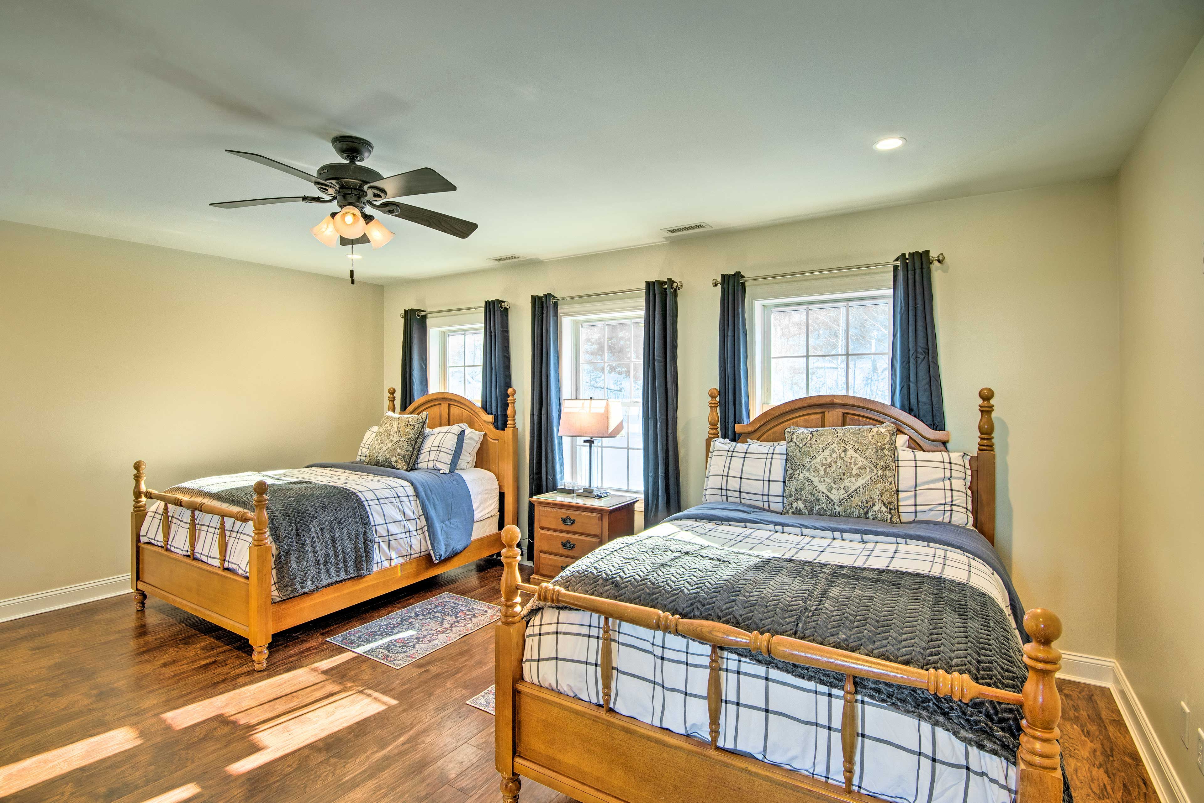Bedroom 1 | Linens Provided