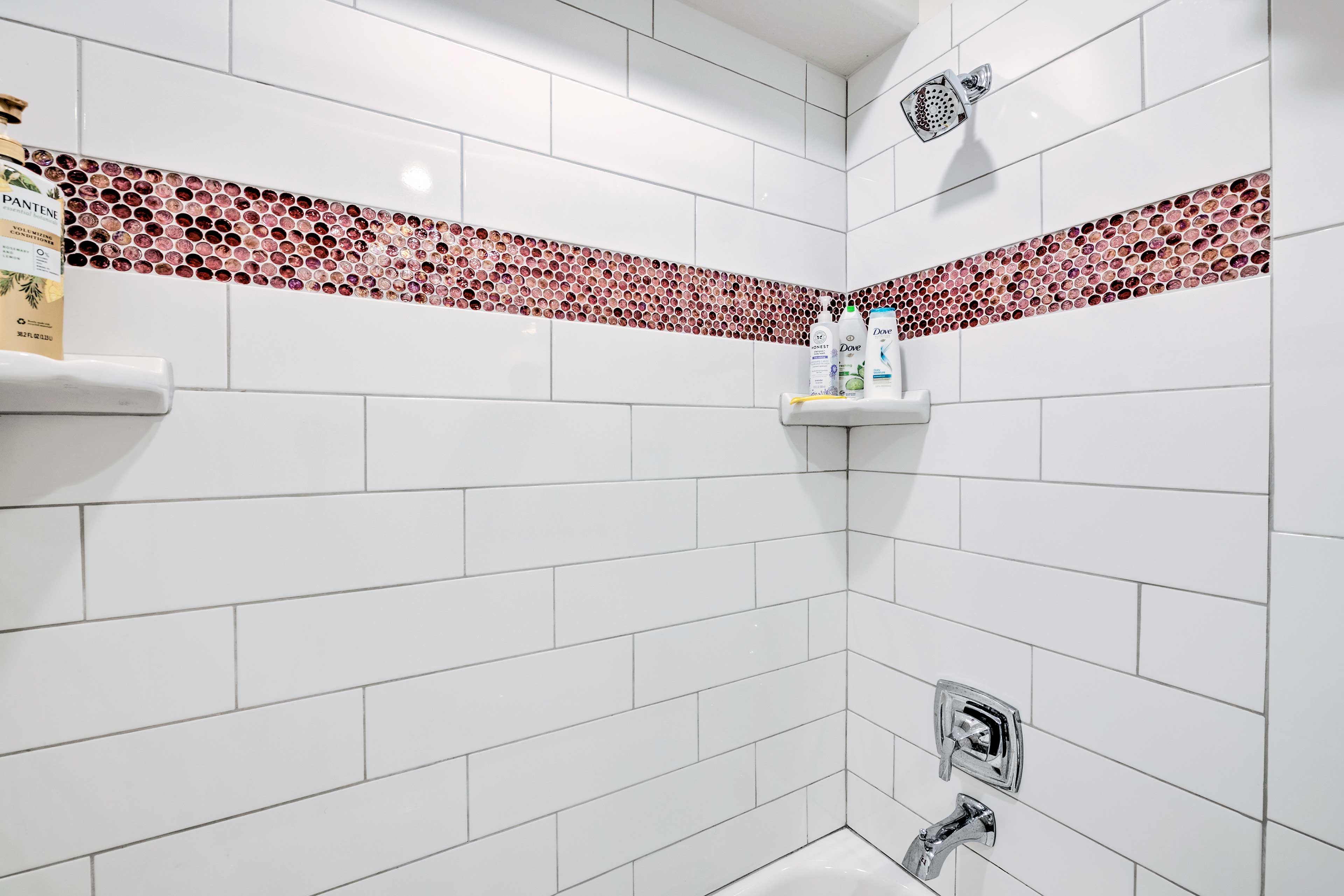 En-Suite Bathroom | Complimentary Toiletries