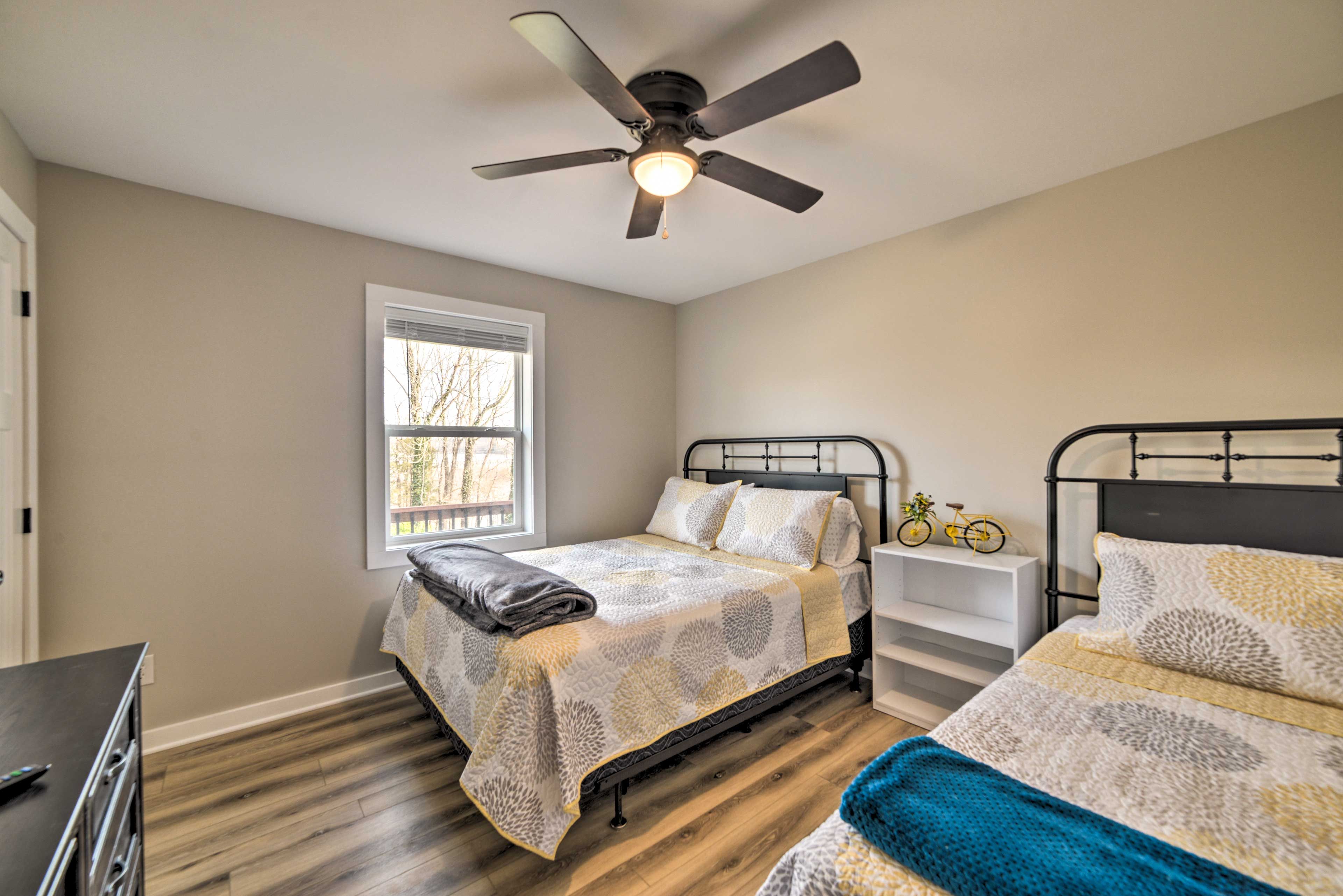 Bedroom 3 | Full Bed | Twin Bed | 1st Floor