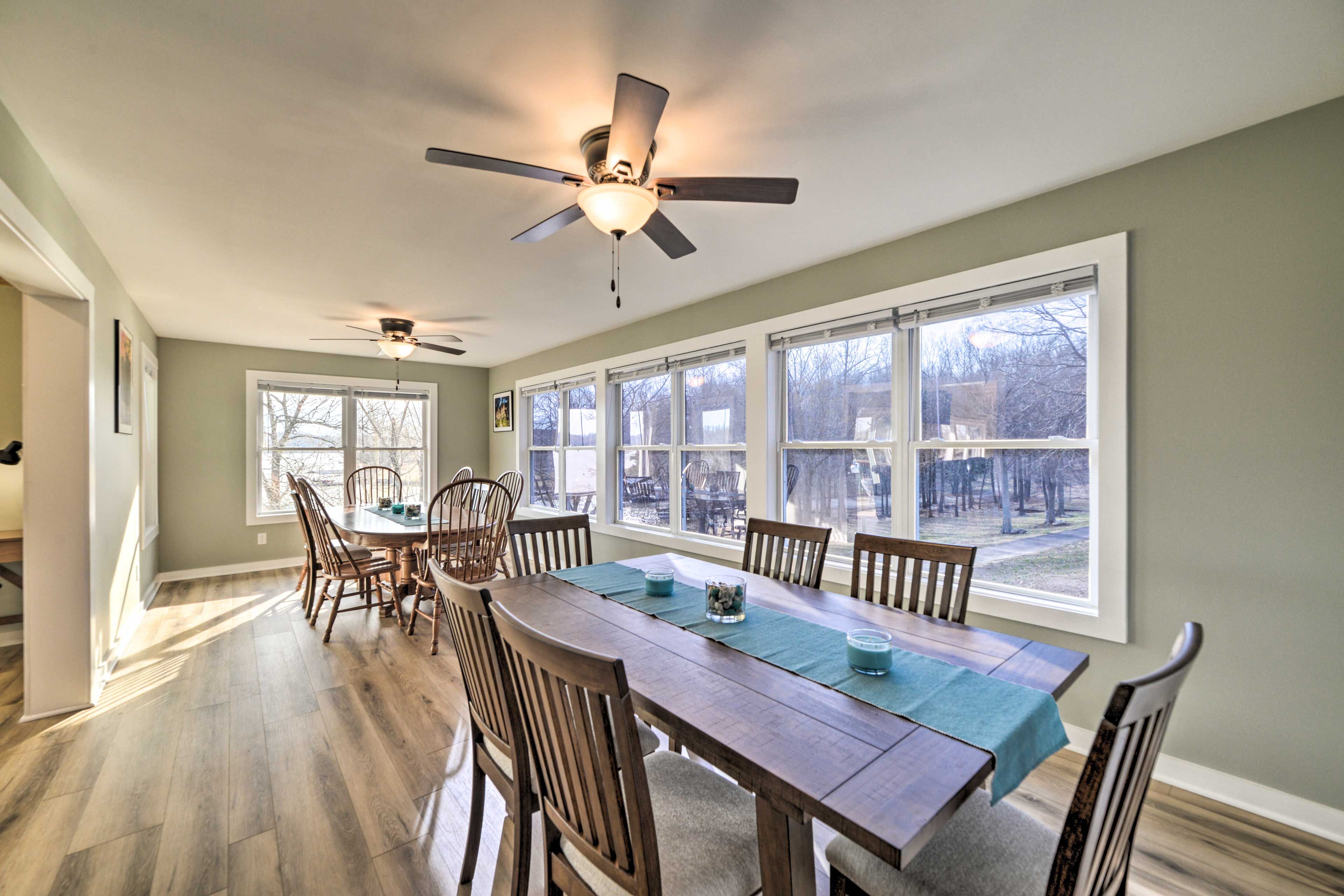 Dining Room | Dishware & Flatware Provided