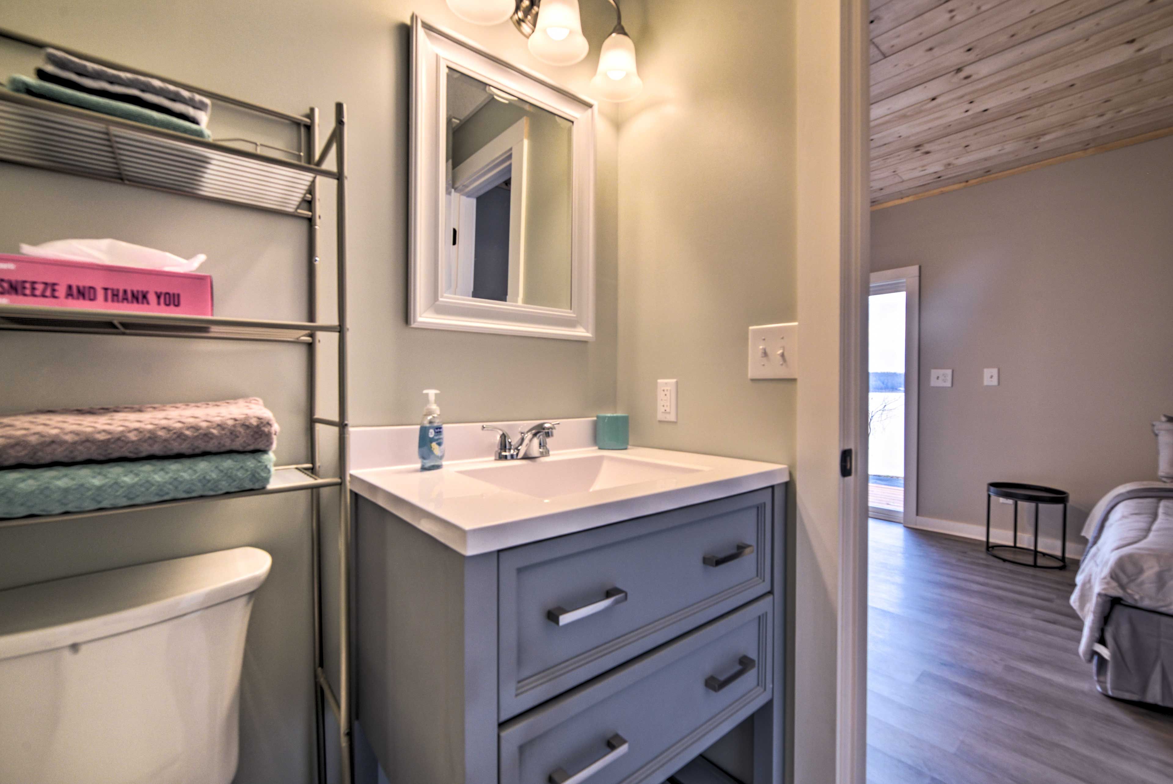 Full Bathroom