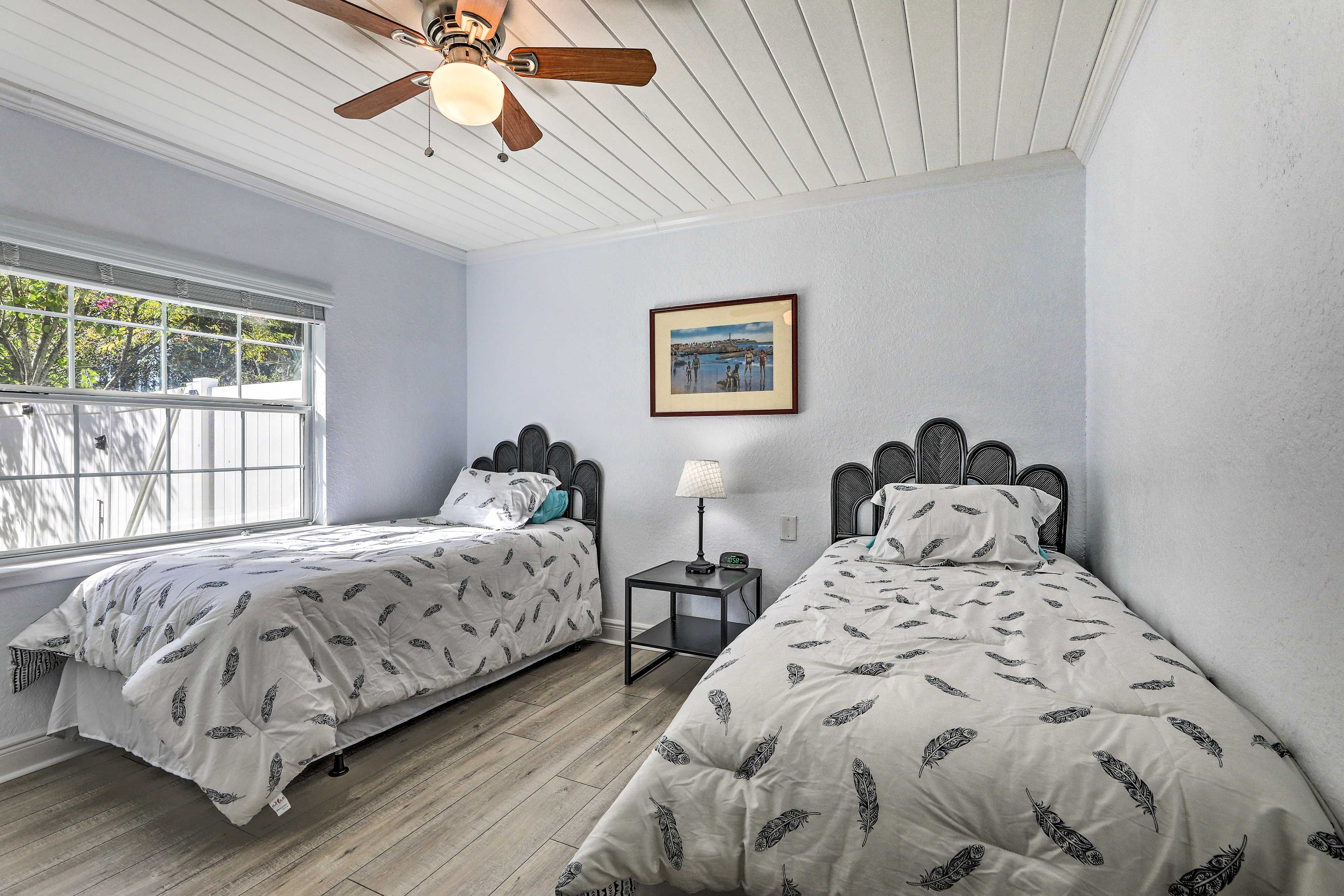 Bedroom 3 | 2 Twin Beds