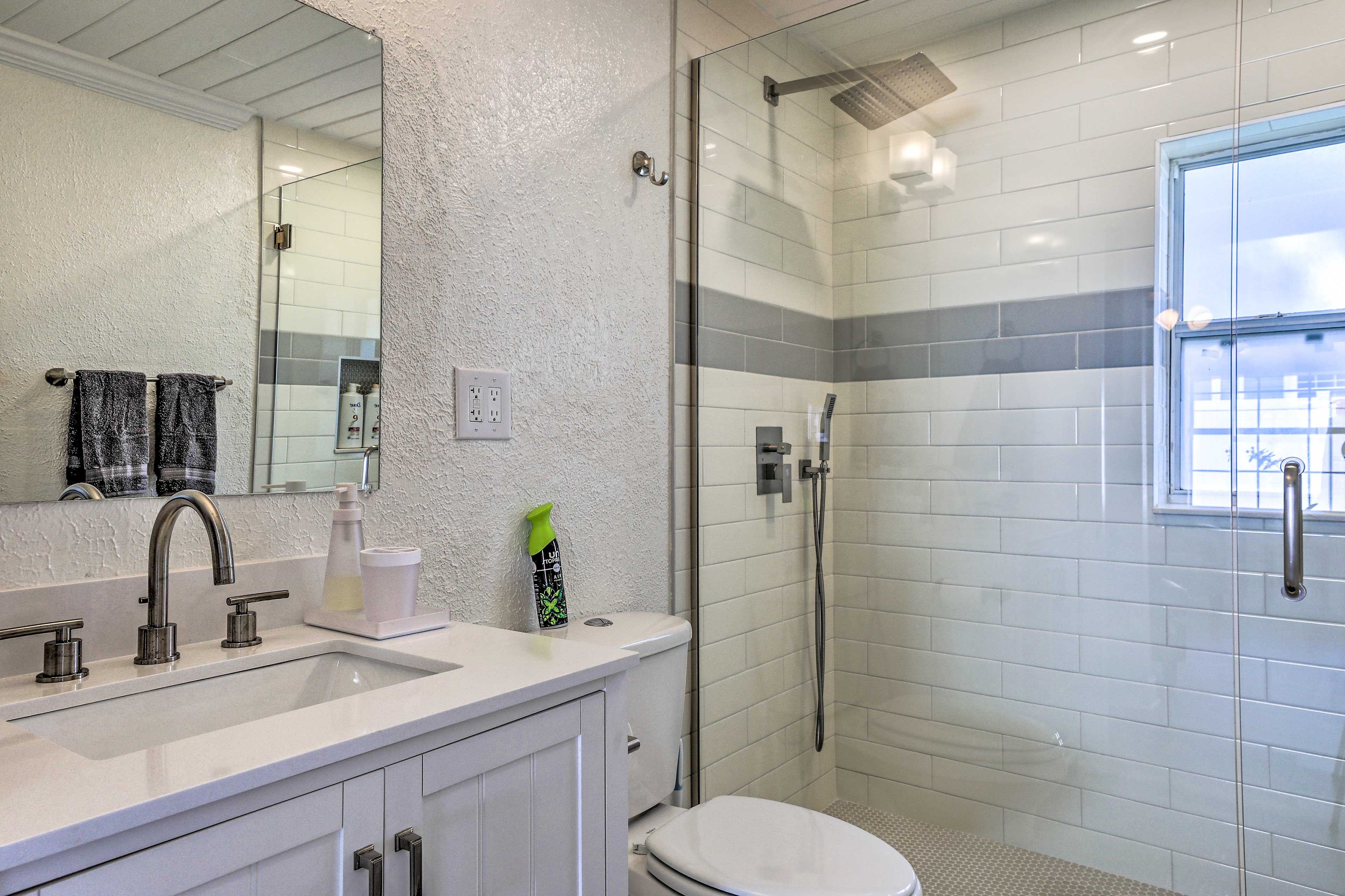 Full Bathroom