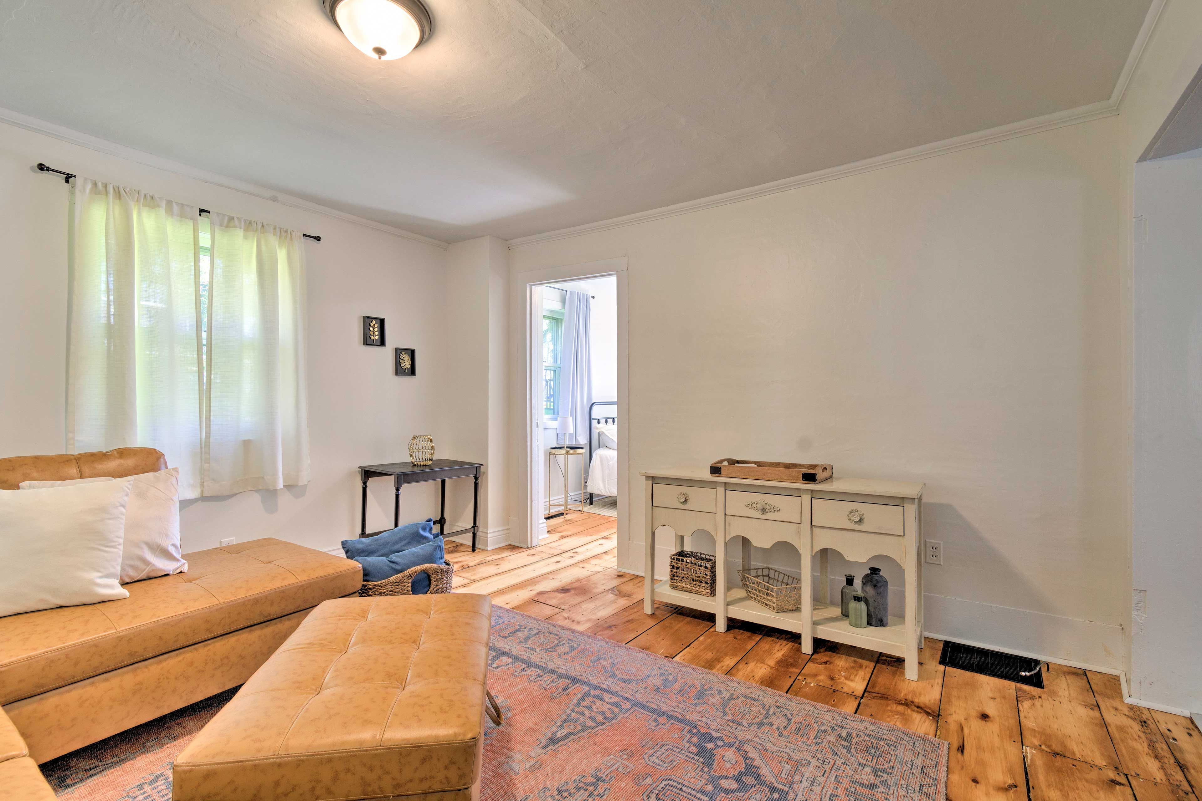 Living Room | Smart TV