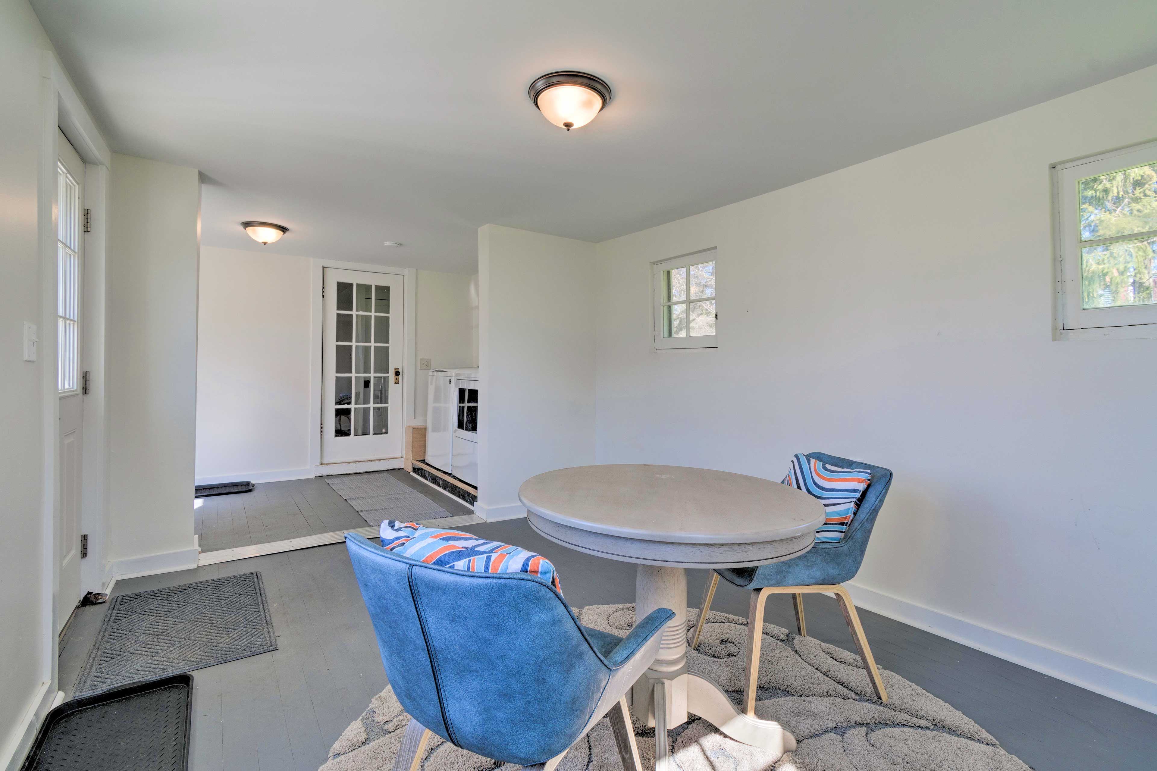 Mudroom & Laundry