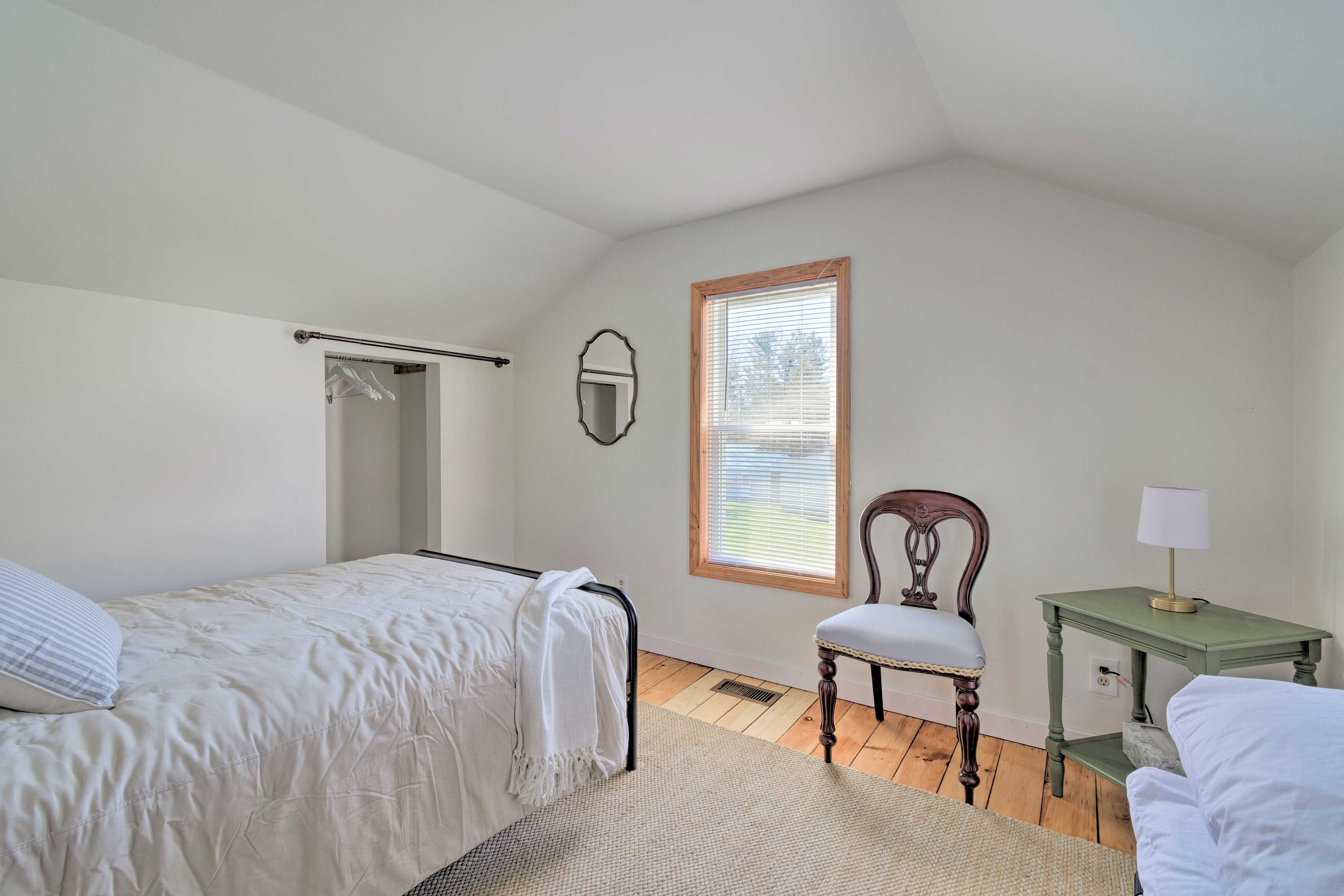 Bedroom 4 | Full Bed | 2nd Floor