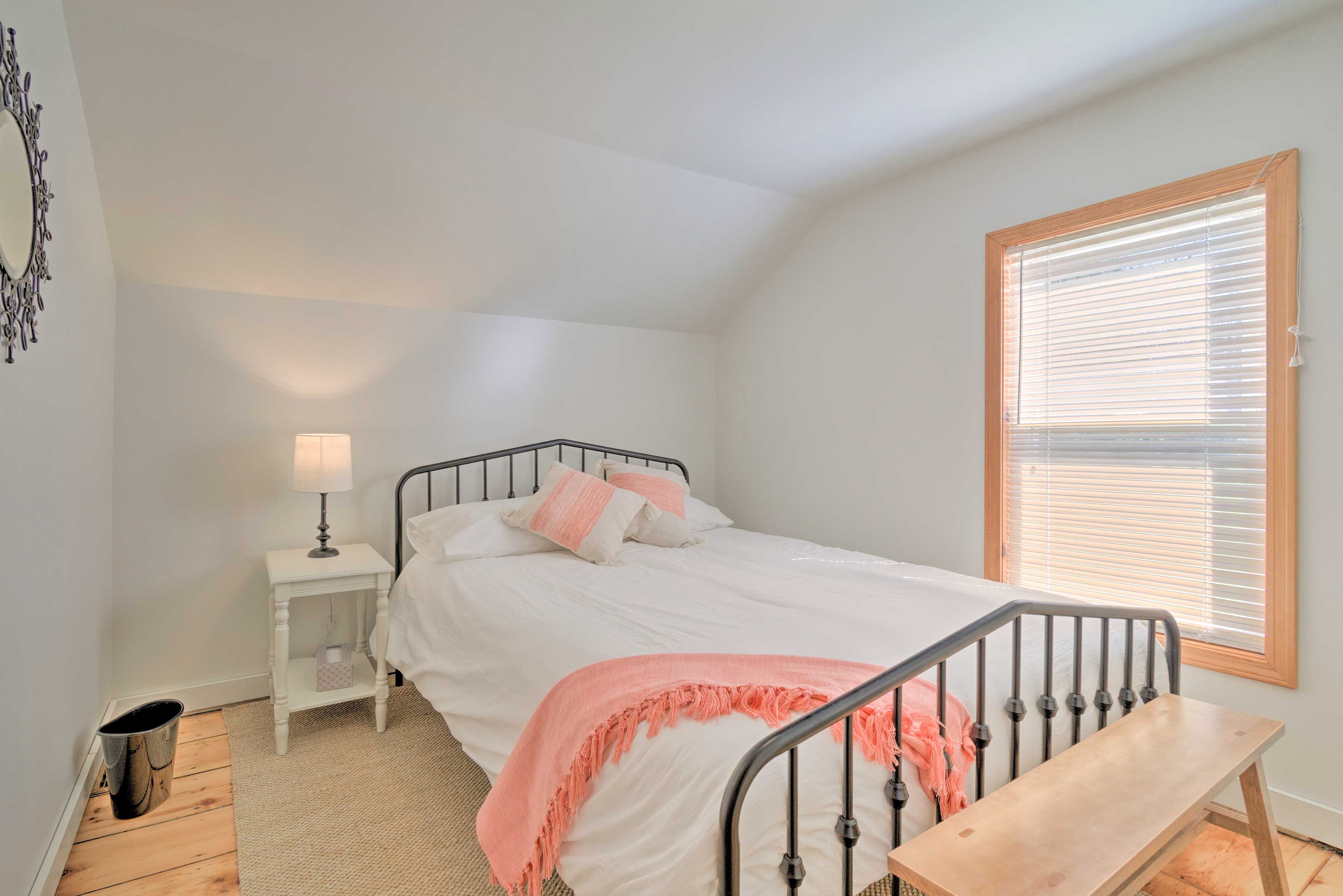 Bedroom 5 | Full Bed