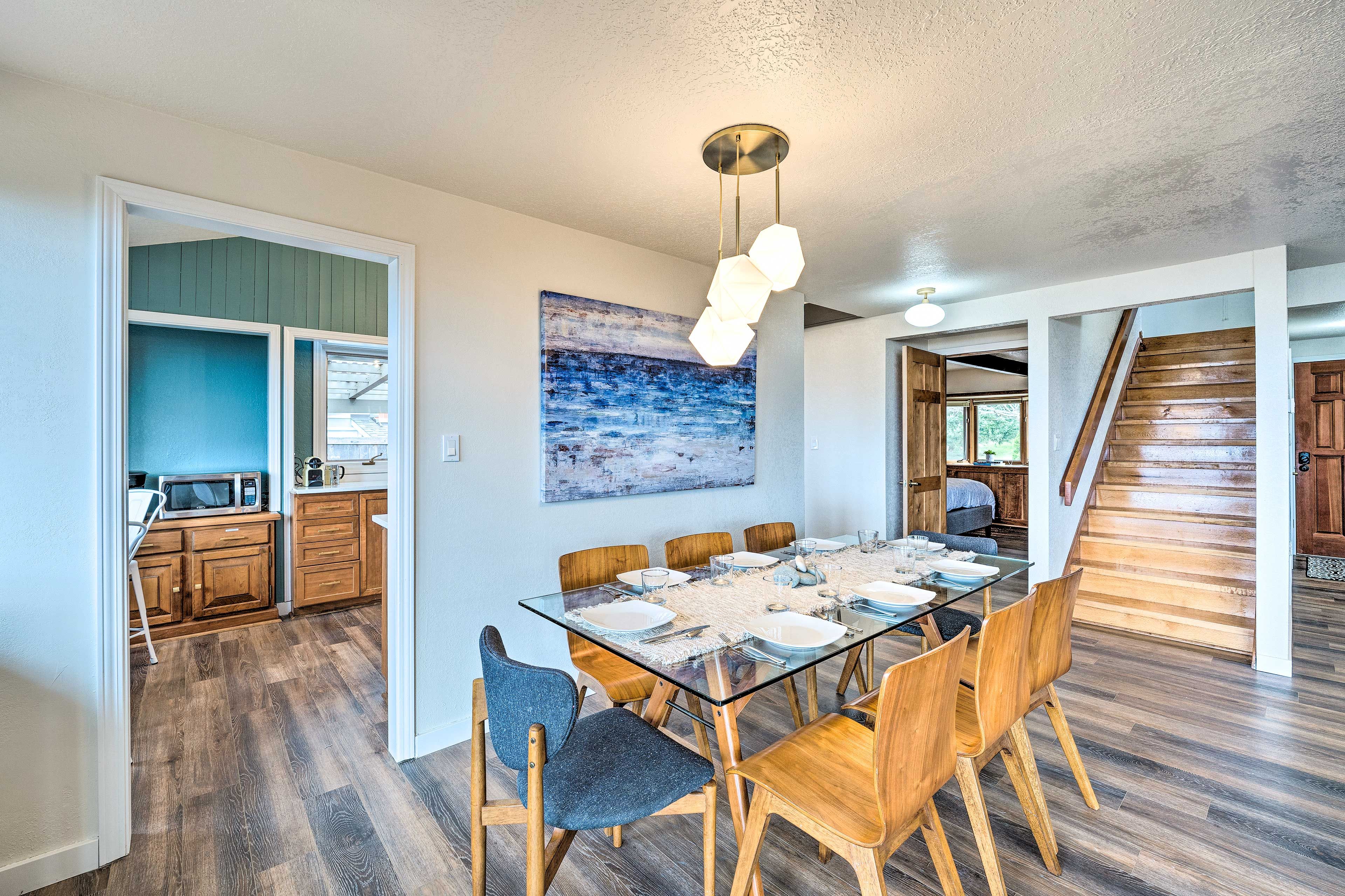 Dining Area | 1st Floor