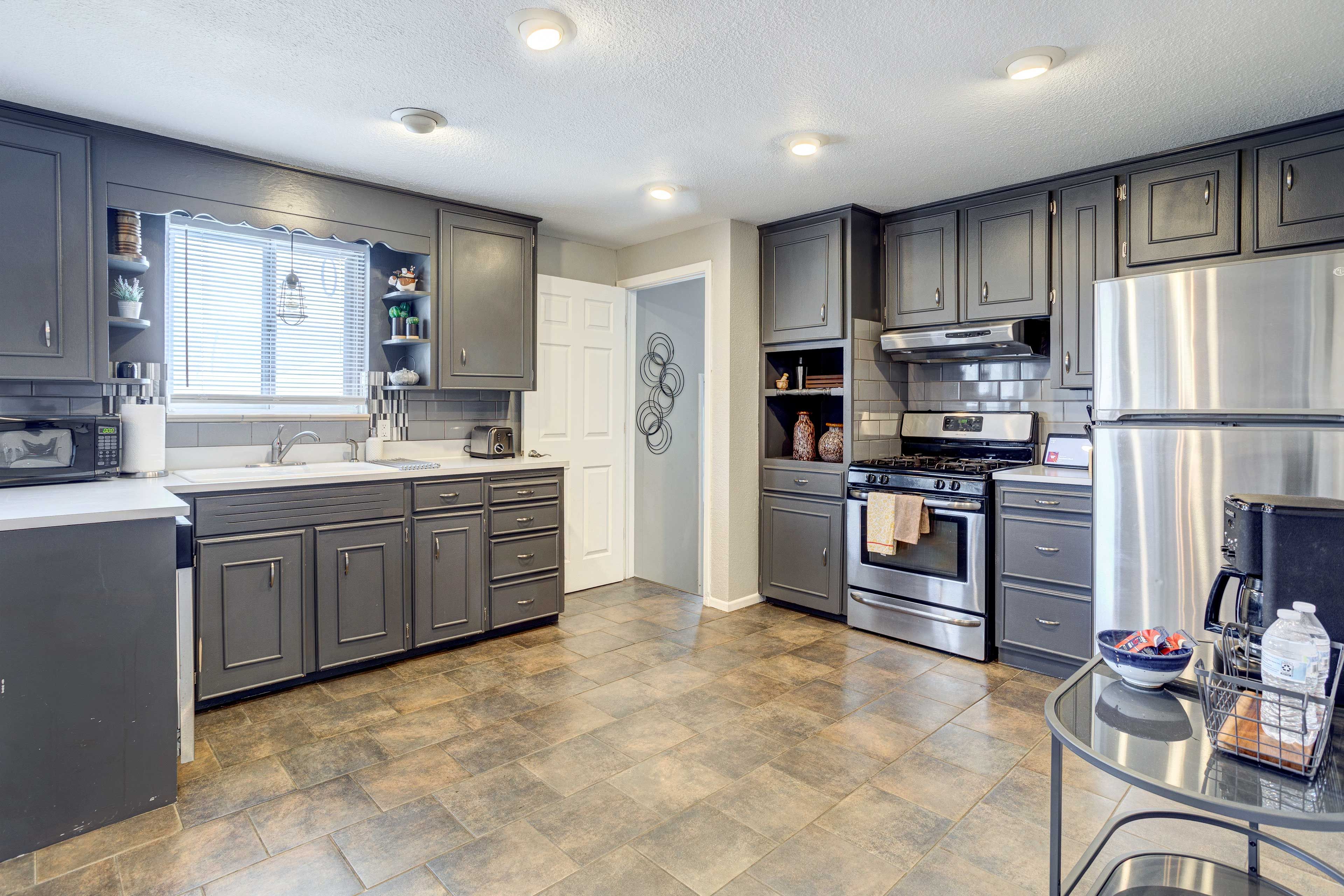 Kitchen | Dishwasher | Cooking Basics & Spices | Drip Coffee Maker | Toaster