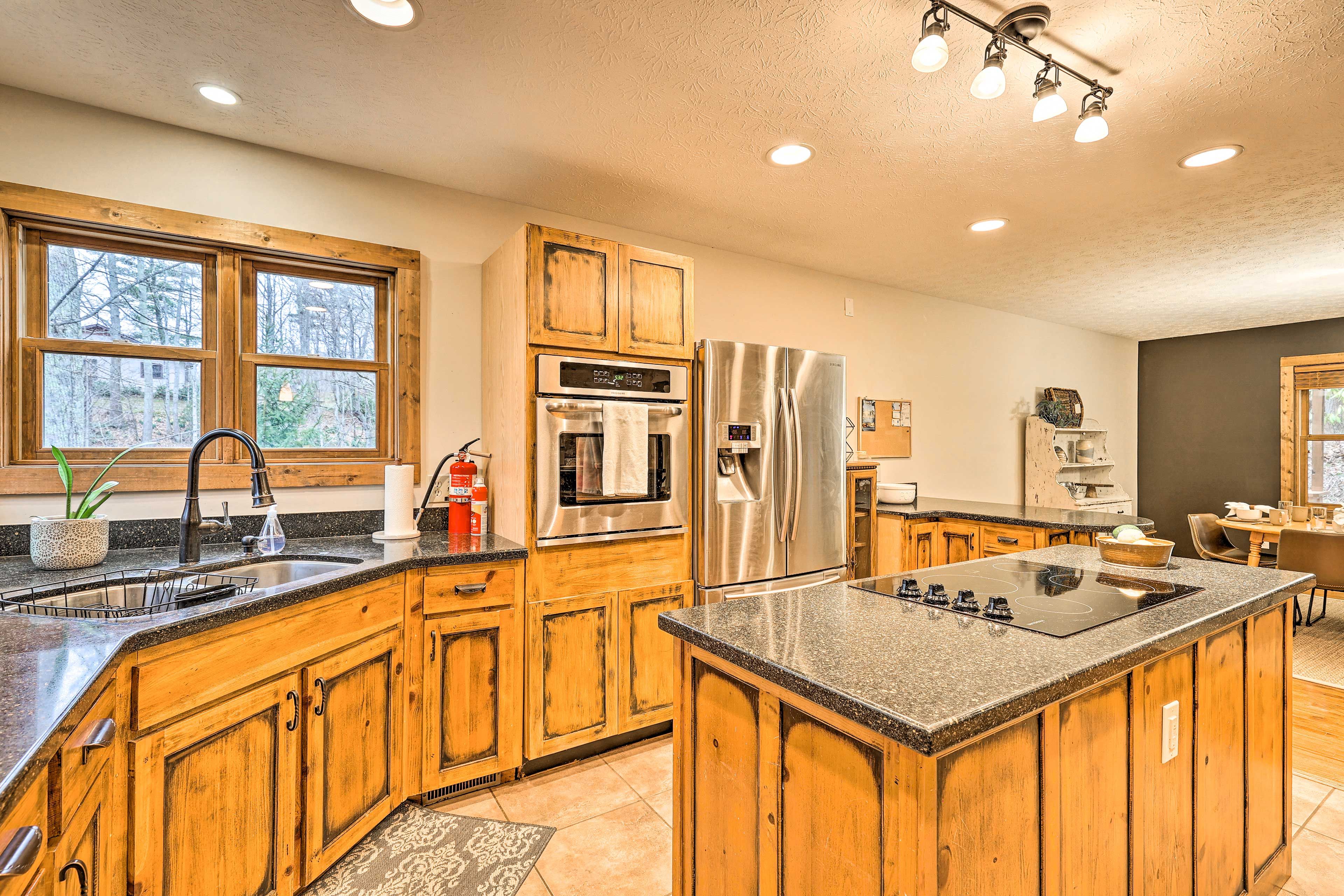 Kitchen | Fully Equipped | Cooking Basics