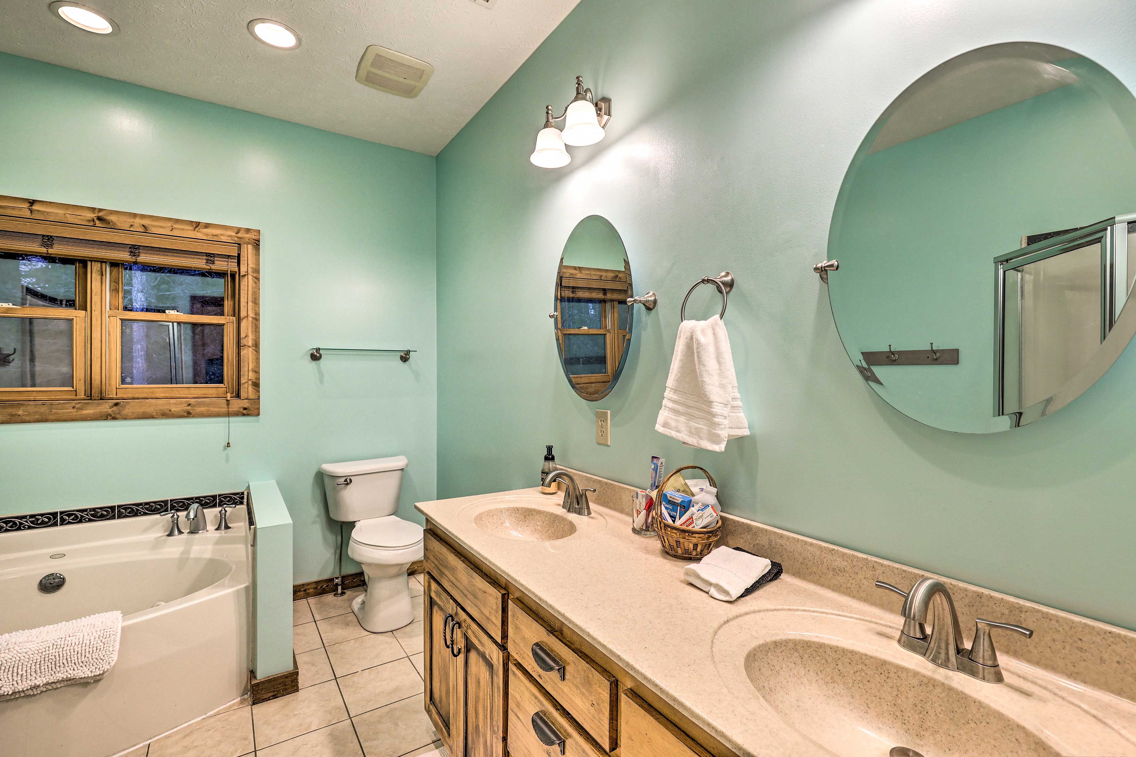 Bathroom | Complimentary Toiletries